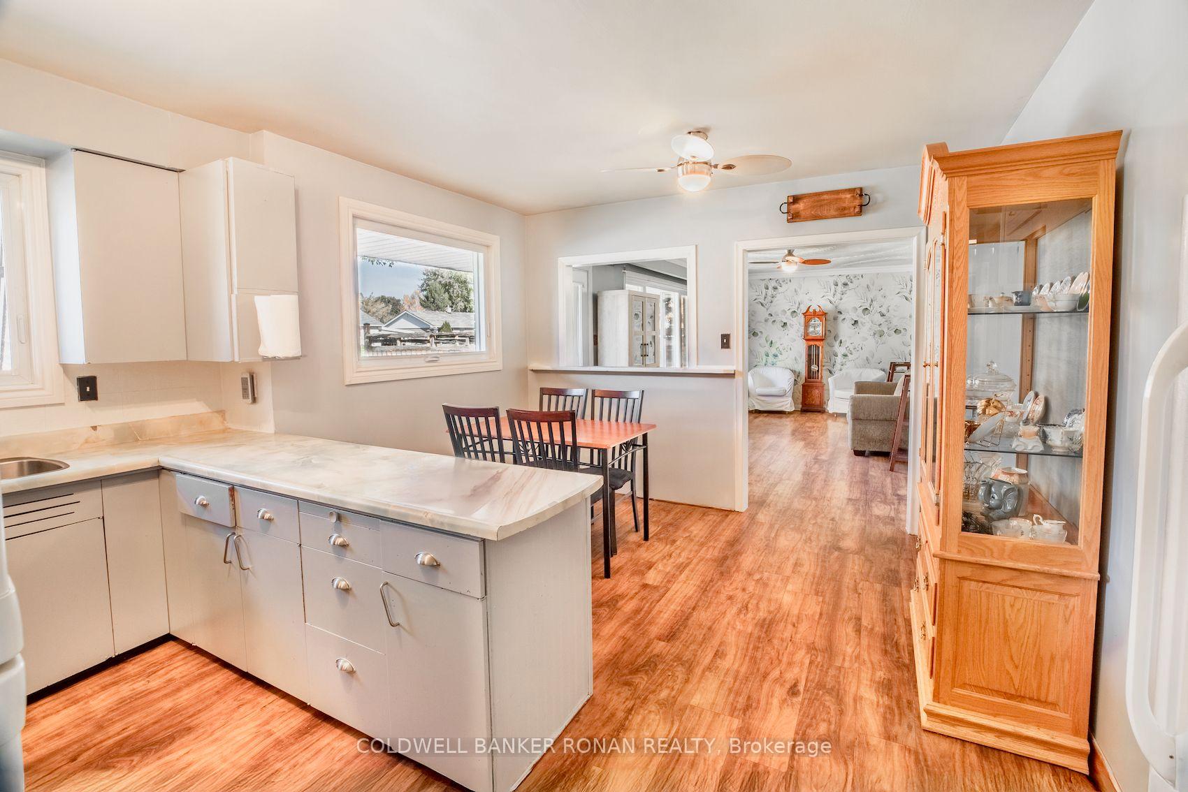 Photo 6 of 1 Colbeck Crescent, New Tecumseth, Alliston — HOMEH