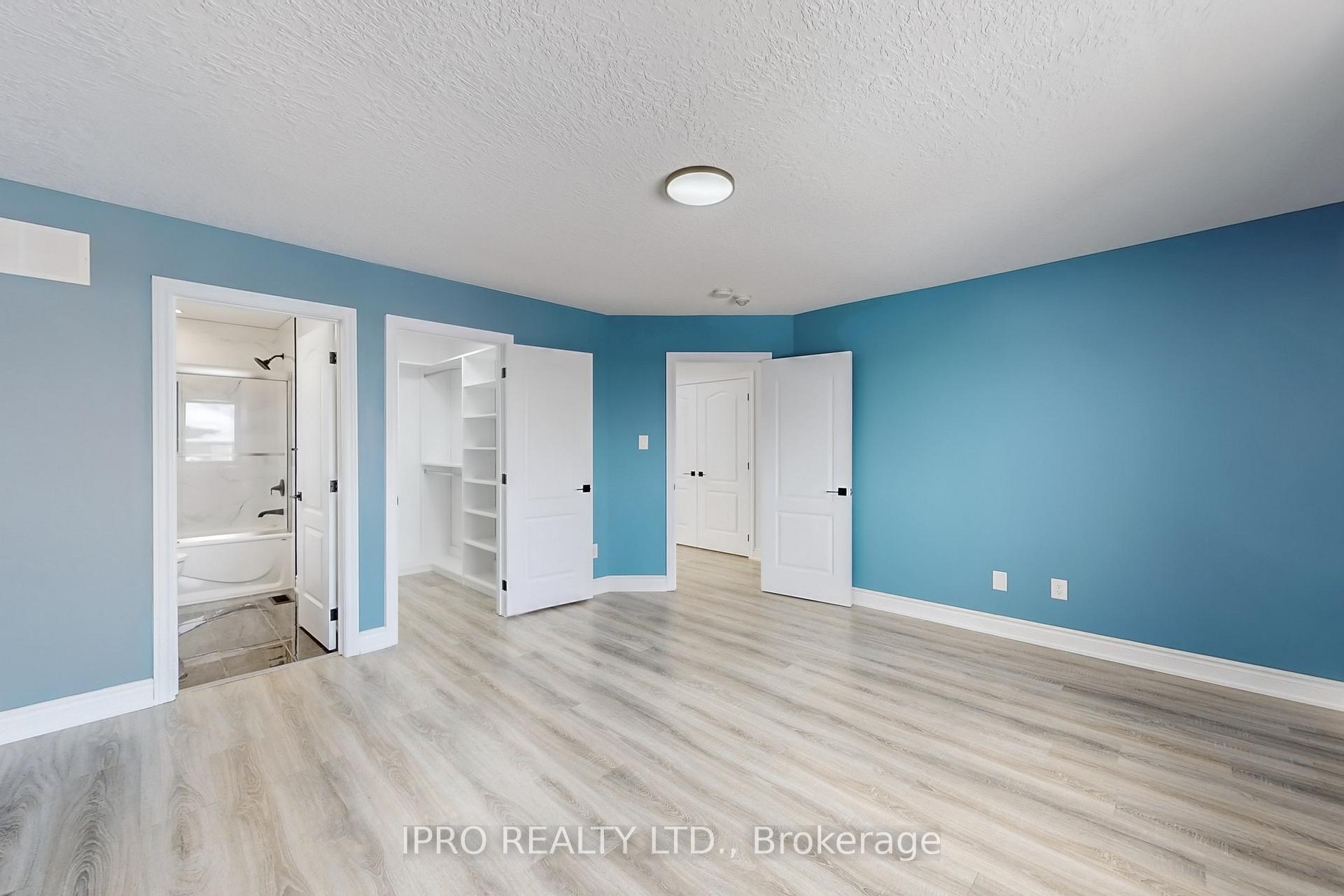 Photo 20 of 104 Nathan Crescent, Barrie, Painswick South — HOMEH