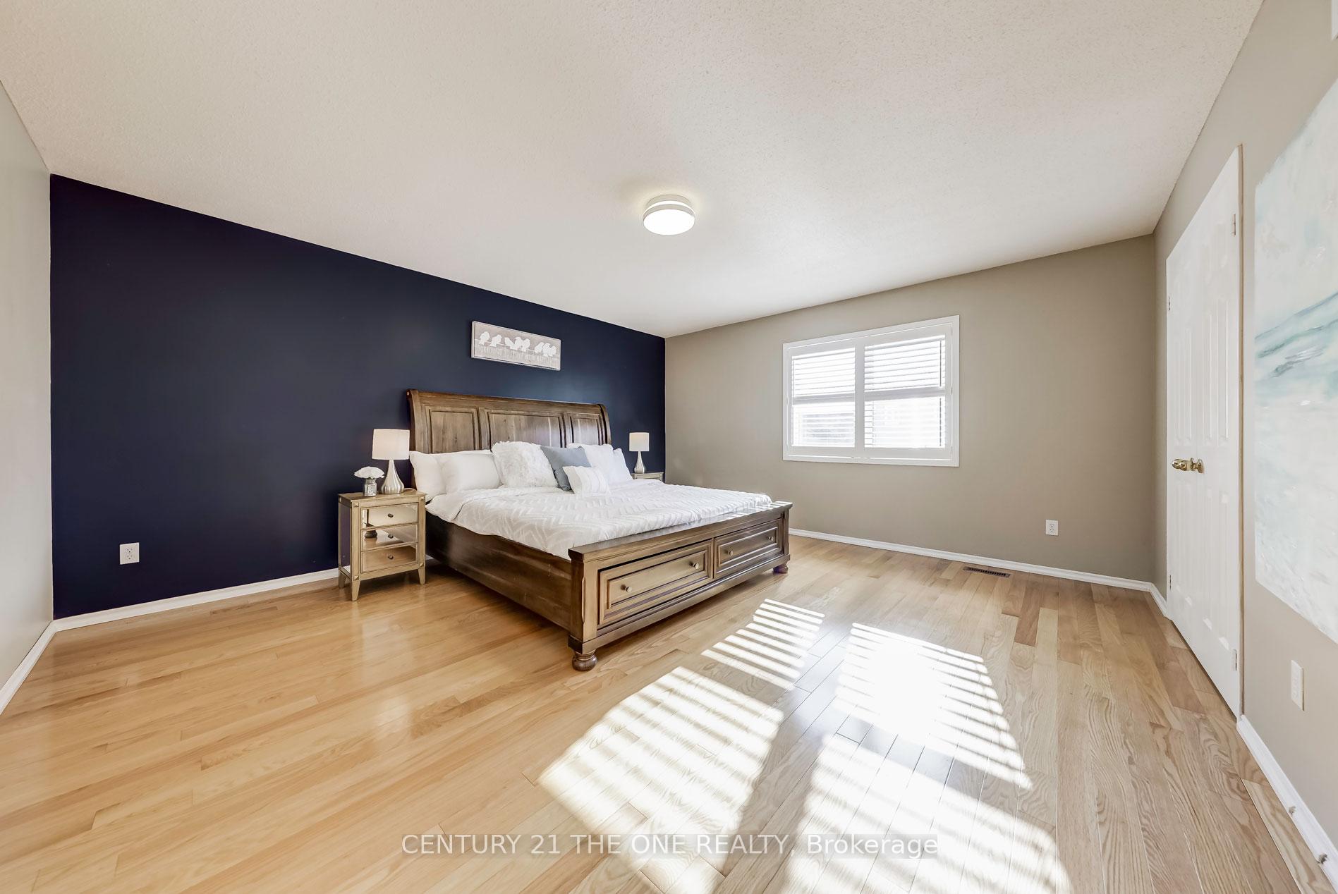 Photo 11 of 21 Apollo Road, Markham, Middlefield — HOMEH