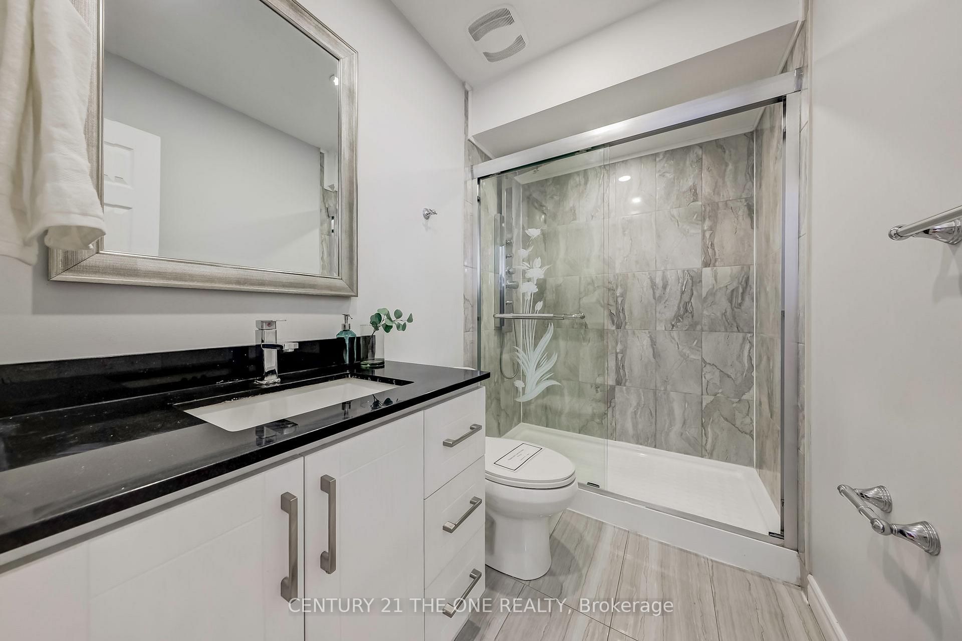 Photo 16 of 21 Apollo Road, Markham, Middlefield — HOMEH