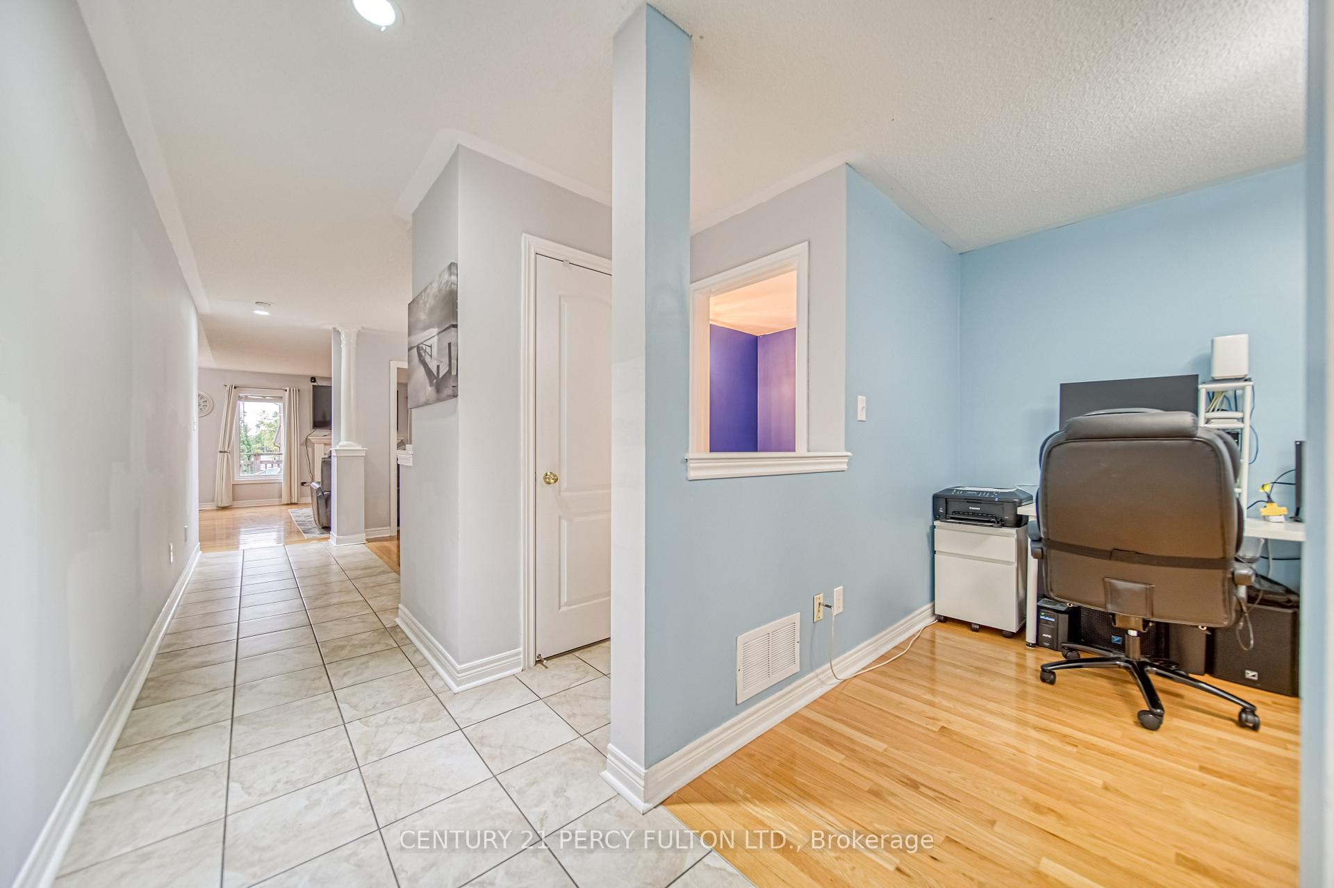 Photo 5 of 11 Gillett Drive, Ajax, Northeast Ajax — HOMEH