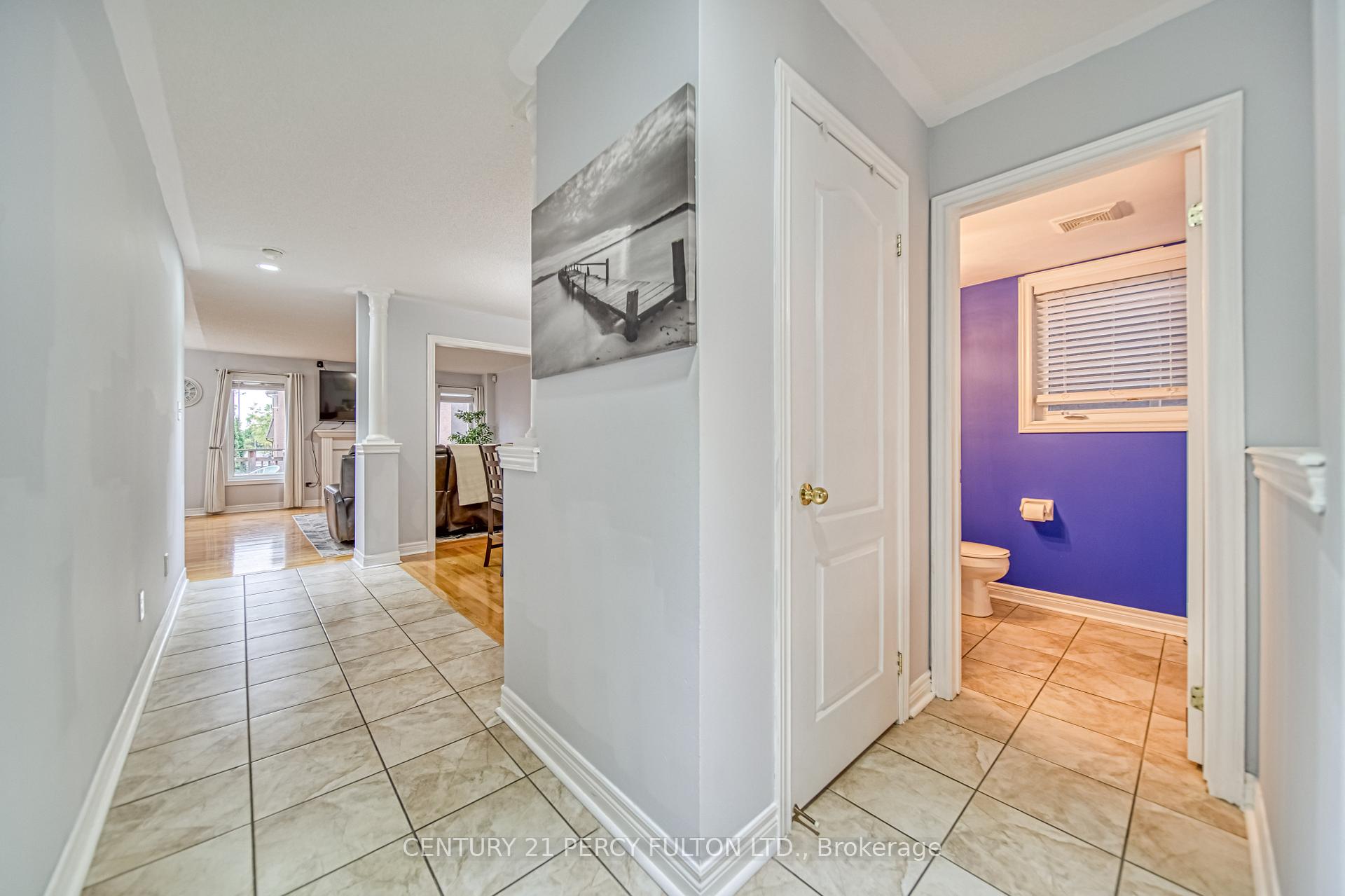 Photo 4 of 11 Gillett Drive, Ajax, Northeast Ajax — HOMEH