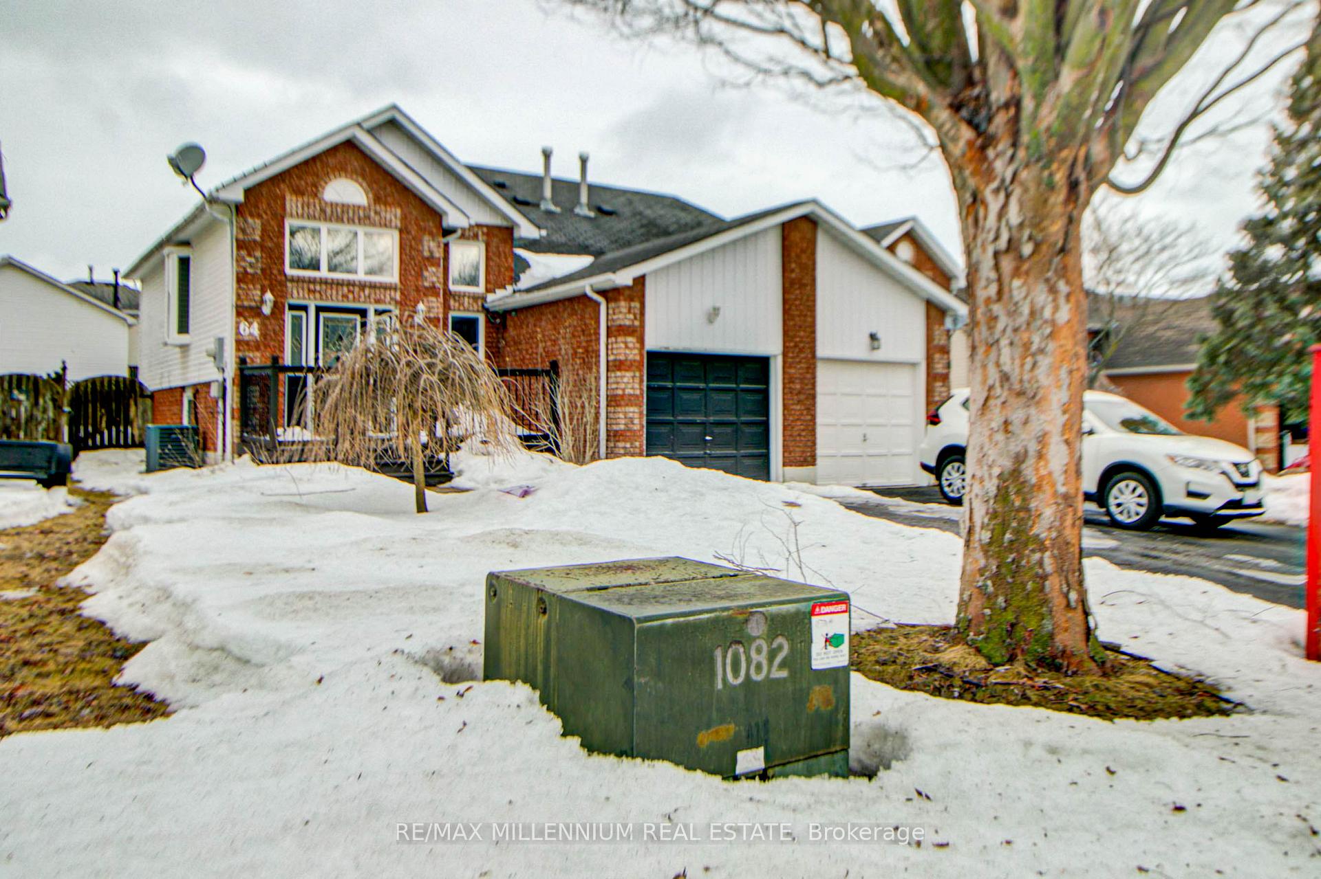 Photo 1 of 64 Fenwick Avenue, Clarington, Bowmanville — HOMEH