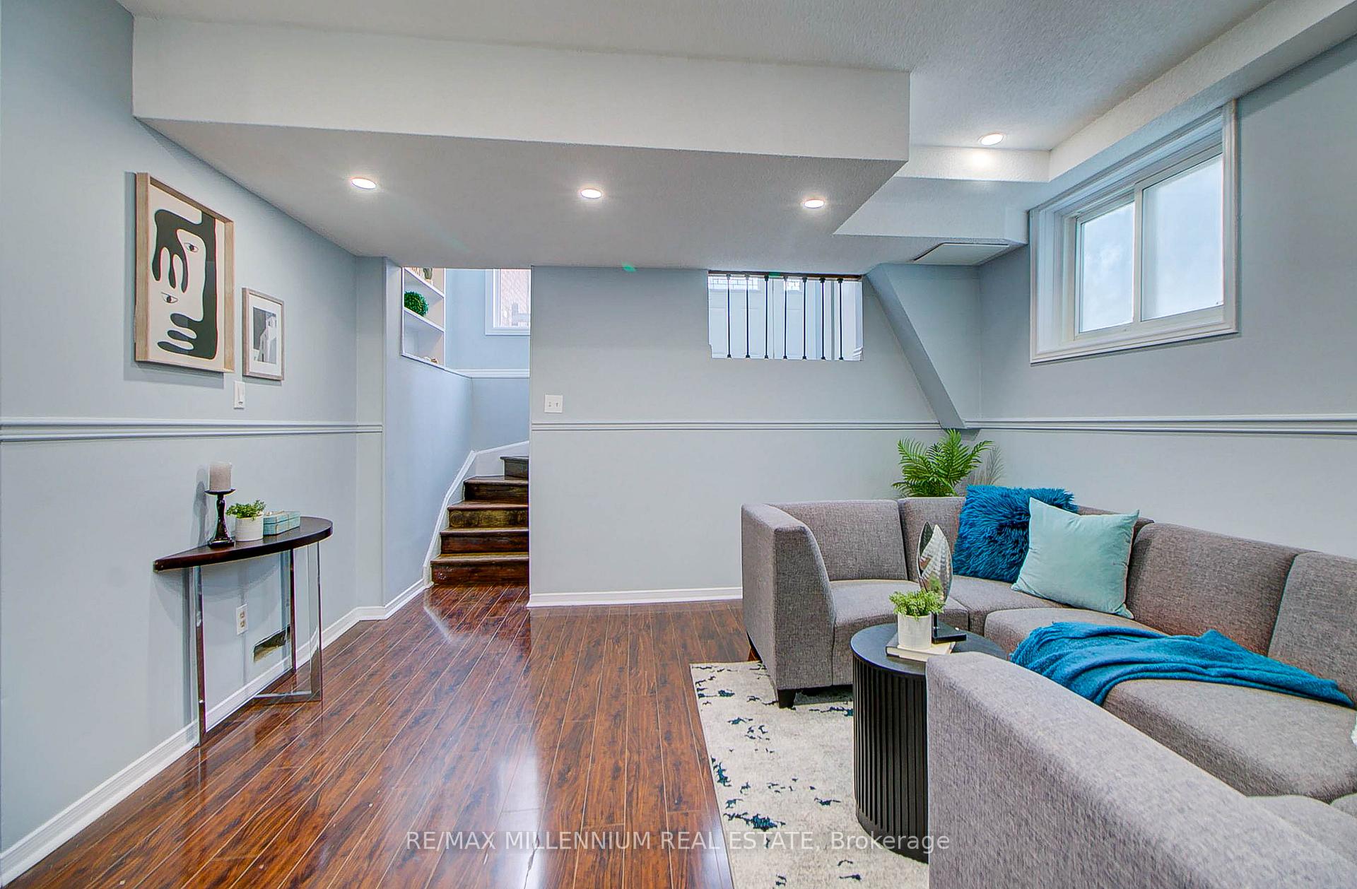 Photo 6 of 64 Fenwick Avenue, Clarington, Bowmanville — HOMEH