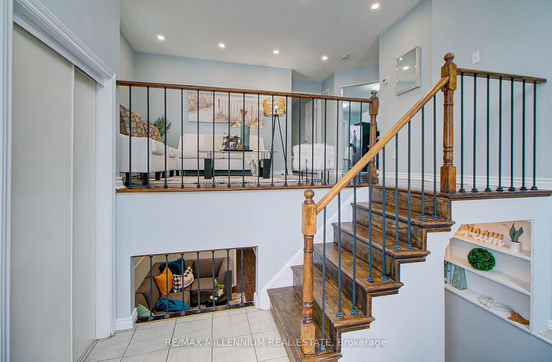 Photo 11 of 64 Fenwick Avenue, Clarington, Bowmanville — HOMEH