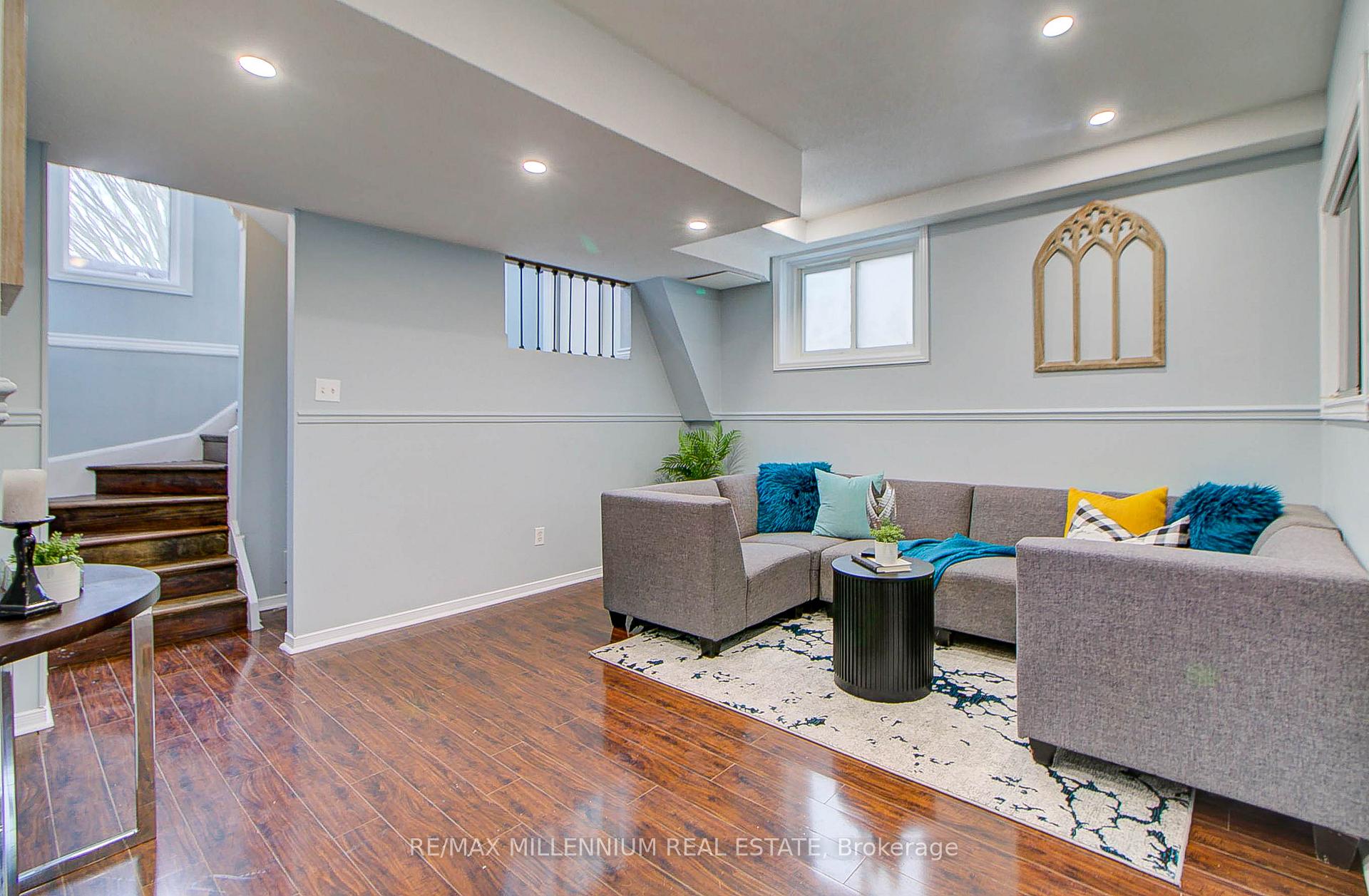 Photo 19 of 64 Fenwick Avenue, Clarington, Bowmanville — HOMEH