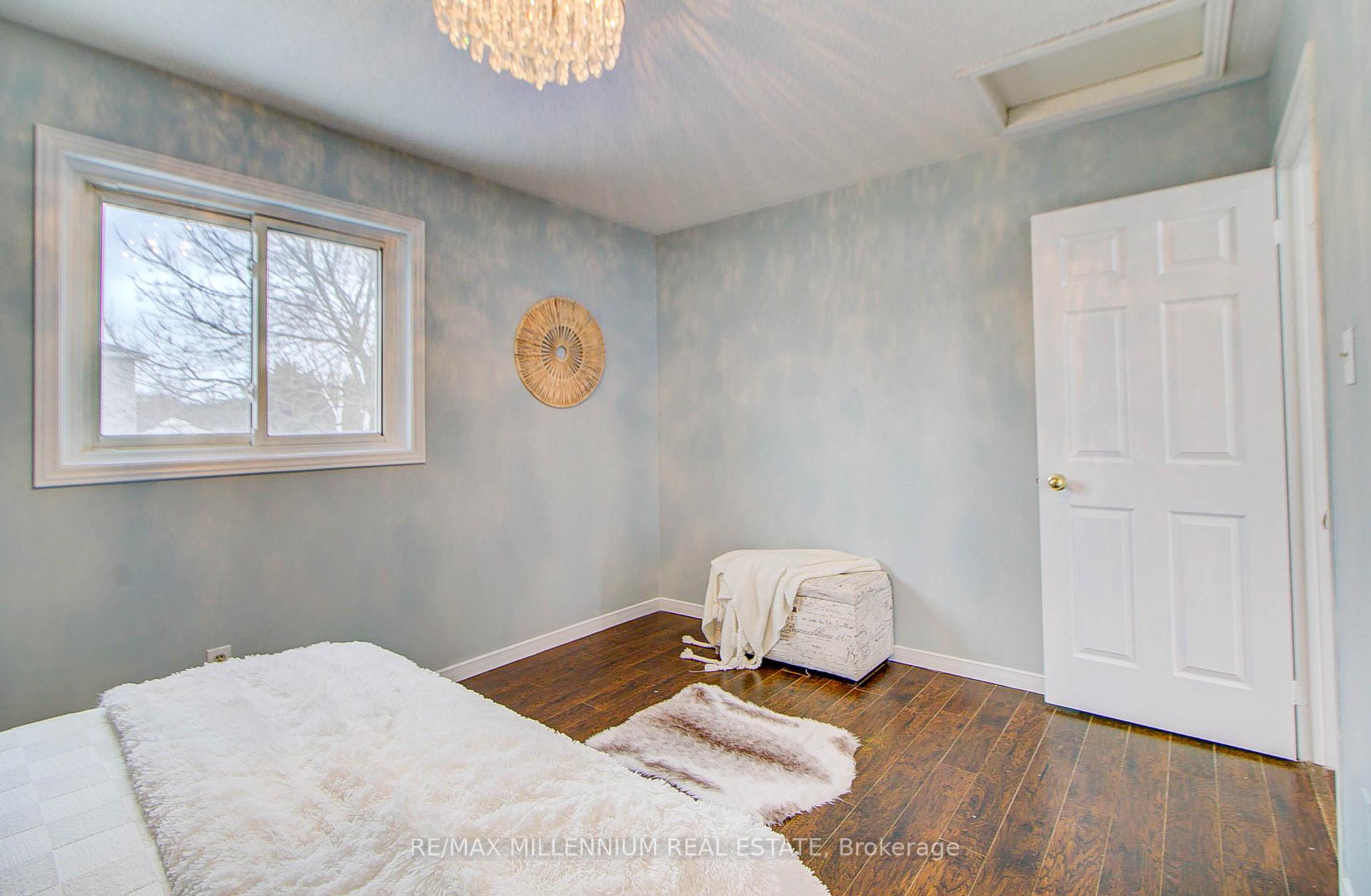 Photo 24 of 64 Fenwick Avenue, Clarington, Bowmanville — HOMEH