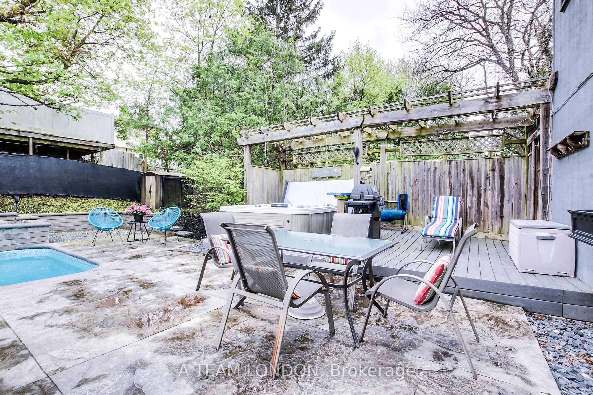 Photo 32 of 79 Yardley Wood Road, London, North F — HOMEH