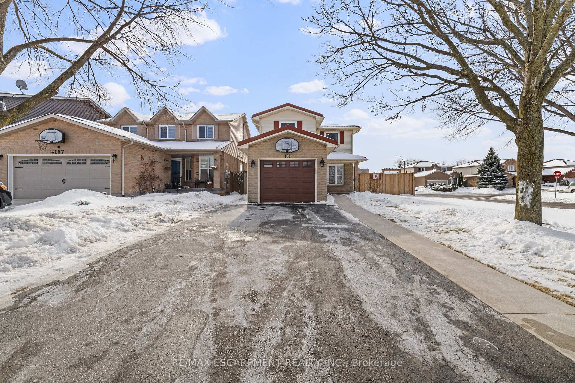 Photo 38 of 161 Twin Crescent, Hamilton, Butler — HOMEH