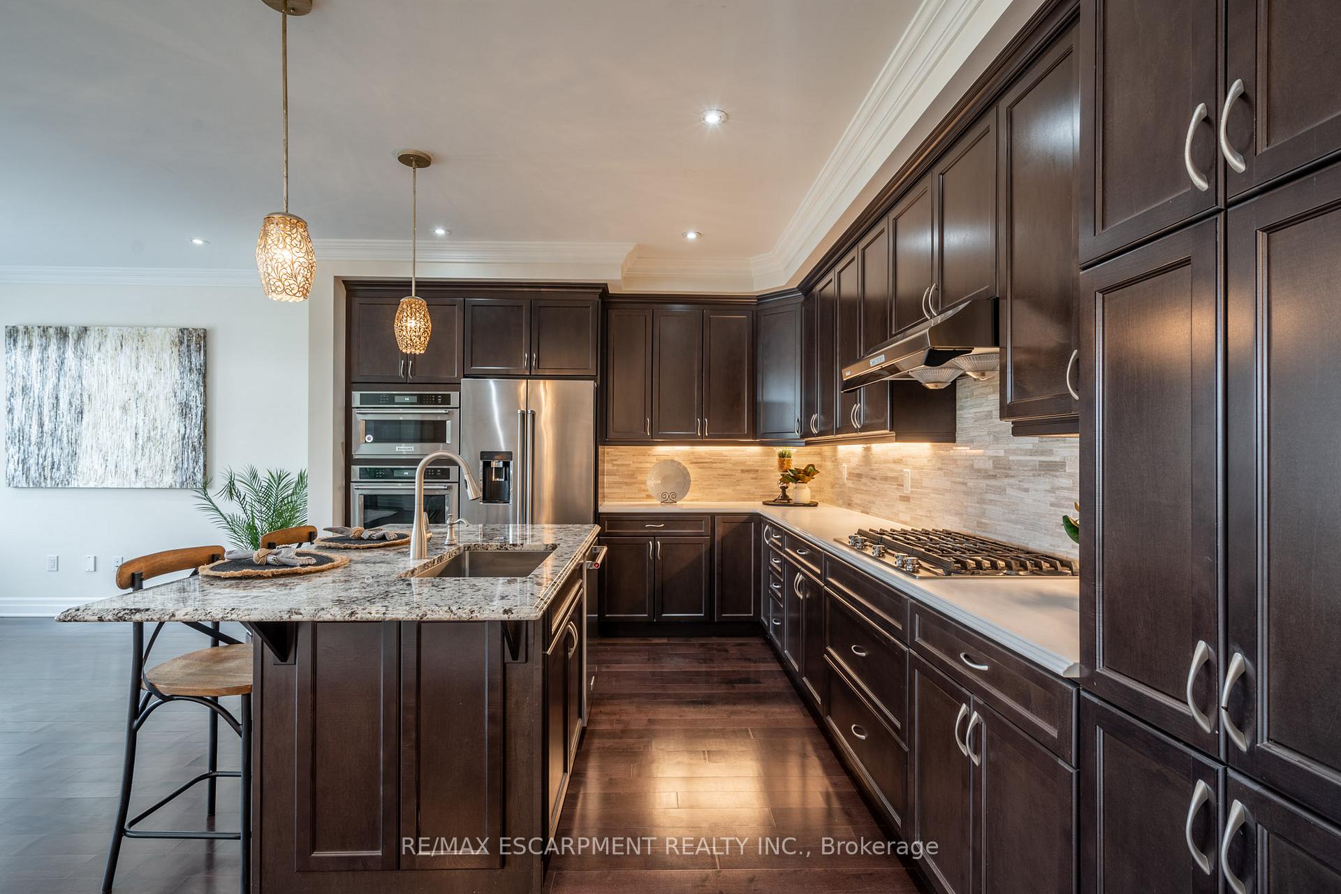 Photo 16 of 31 Forest Ridge Avenue, Hamilton, Waterdown — HOMEH