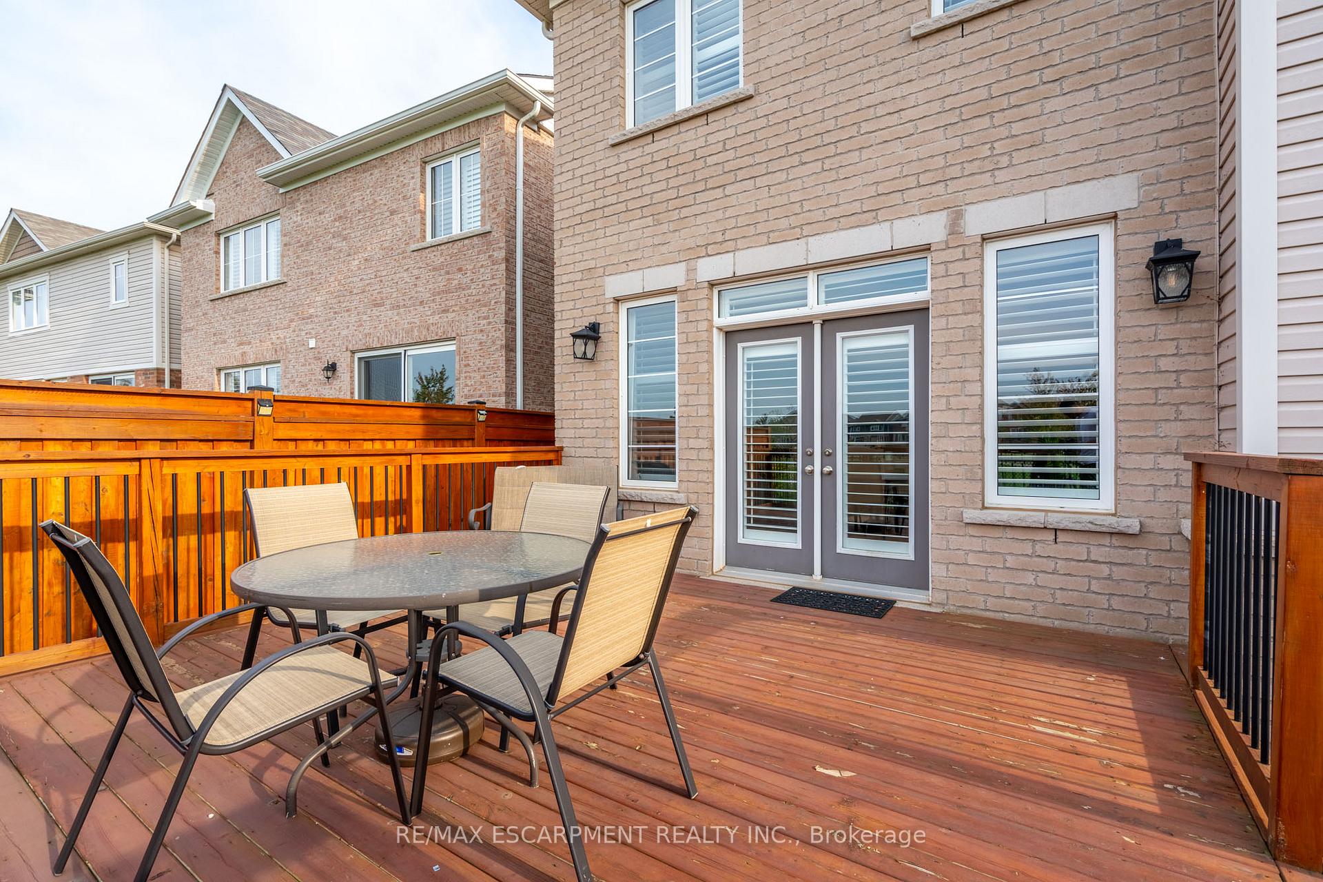 Photo 28 of 31 Forest Ridge Avenue, Hamilton, Waterdown — HOMEH