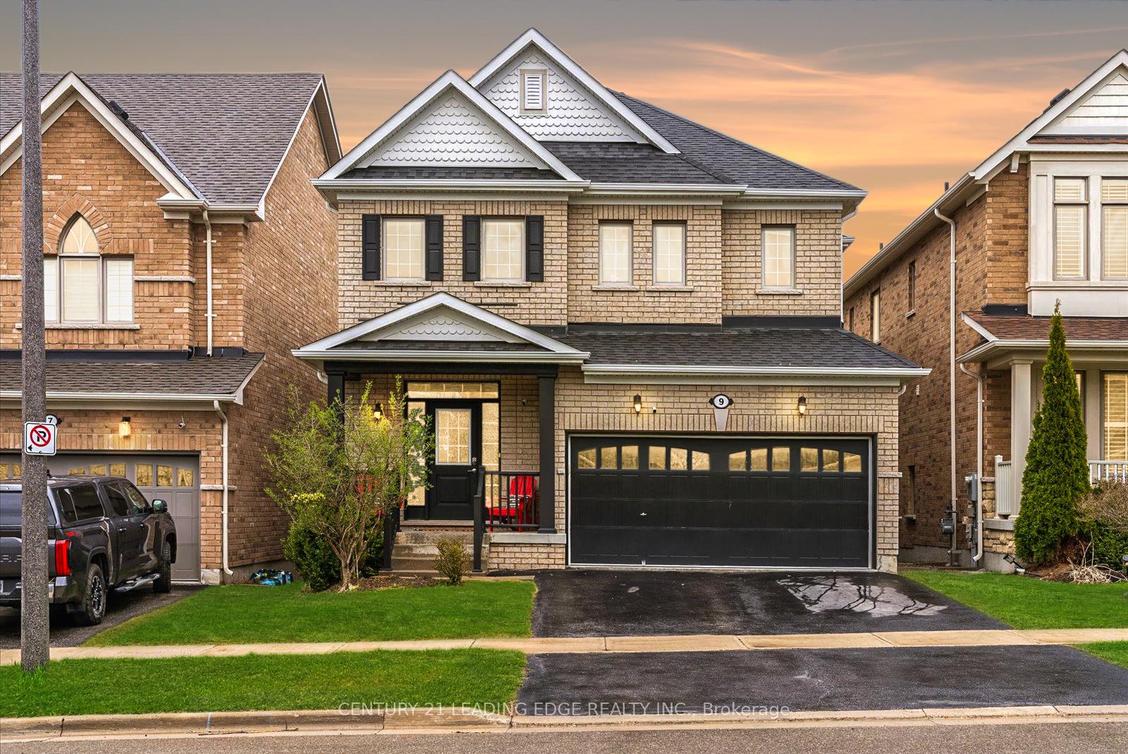 Photo 1 of 9 Proctor Gate, New Tecumseth, Tottenham — HOMEH