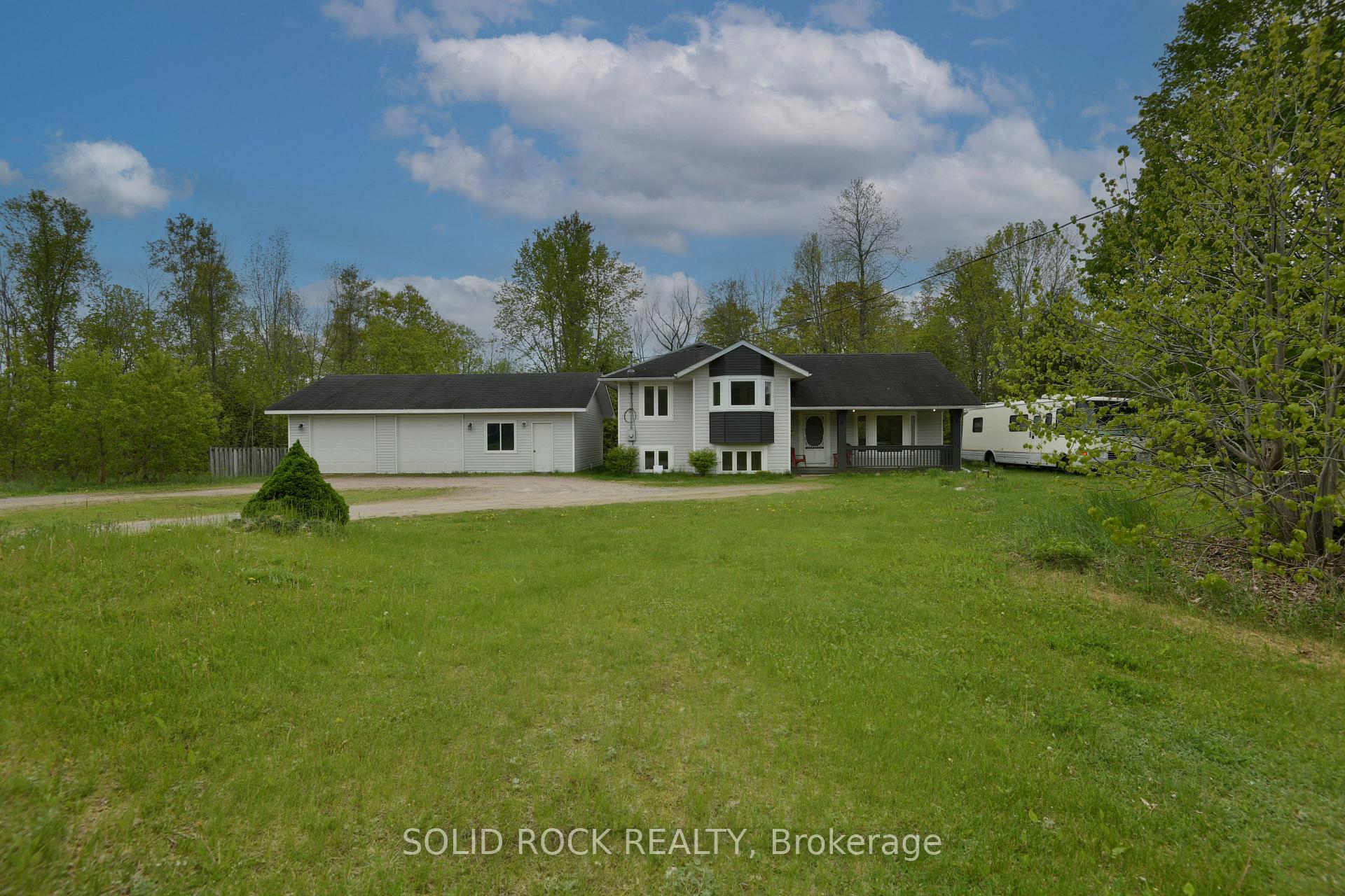 Front of 4809A Calabogie Road