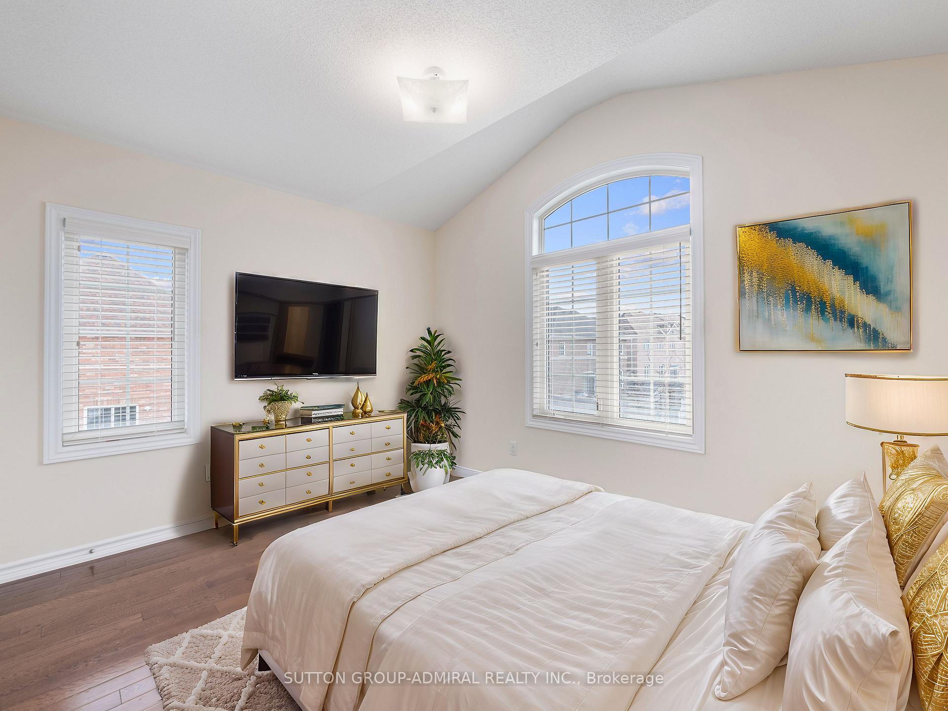 Photo 39 of 124 Evershot Crescent, Markham, Wismer — HOMEH