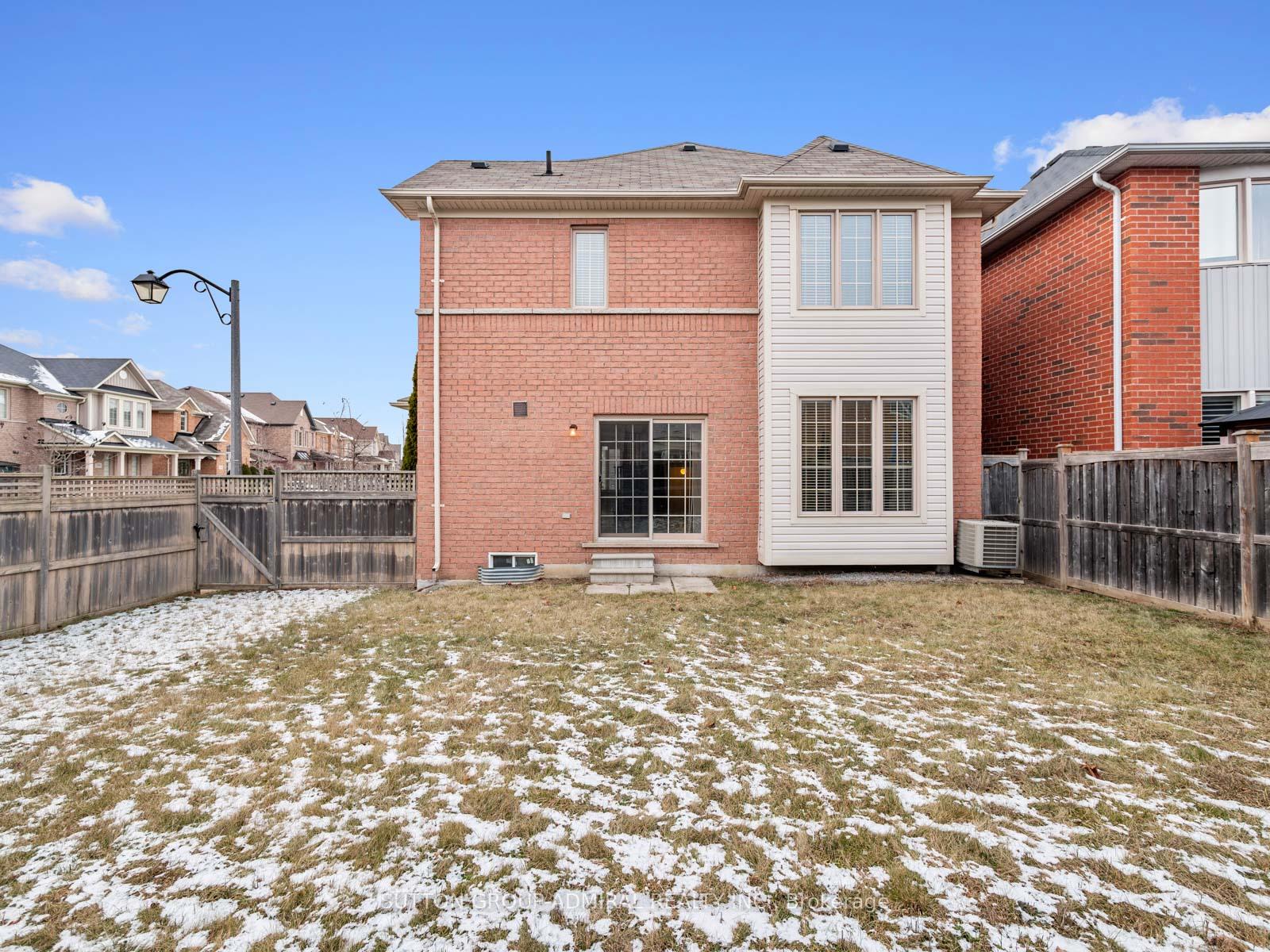 Photo 20 of 124 Evershot Crescent, Markham, Wismer — HOMEH