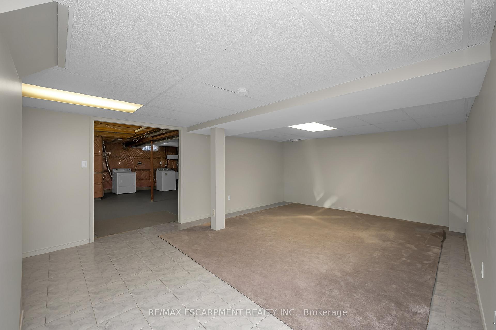 Photo 21 of 75 Banbury Drive, Hamilton, Meadowlands — HOMEH
