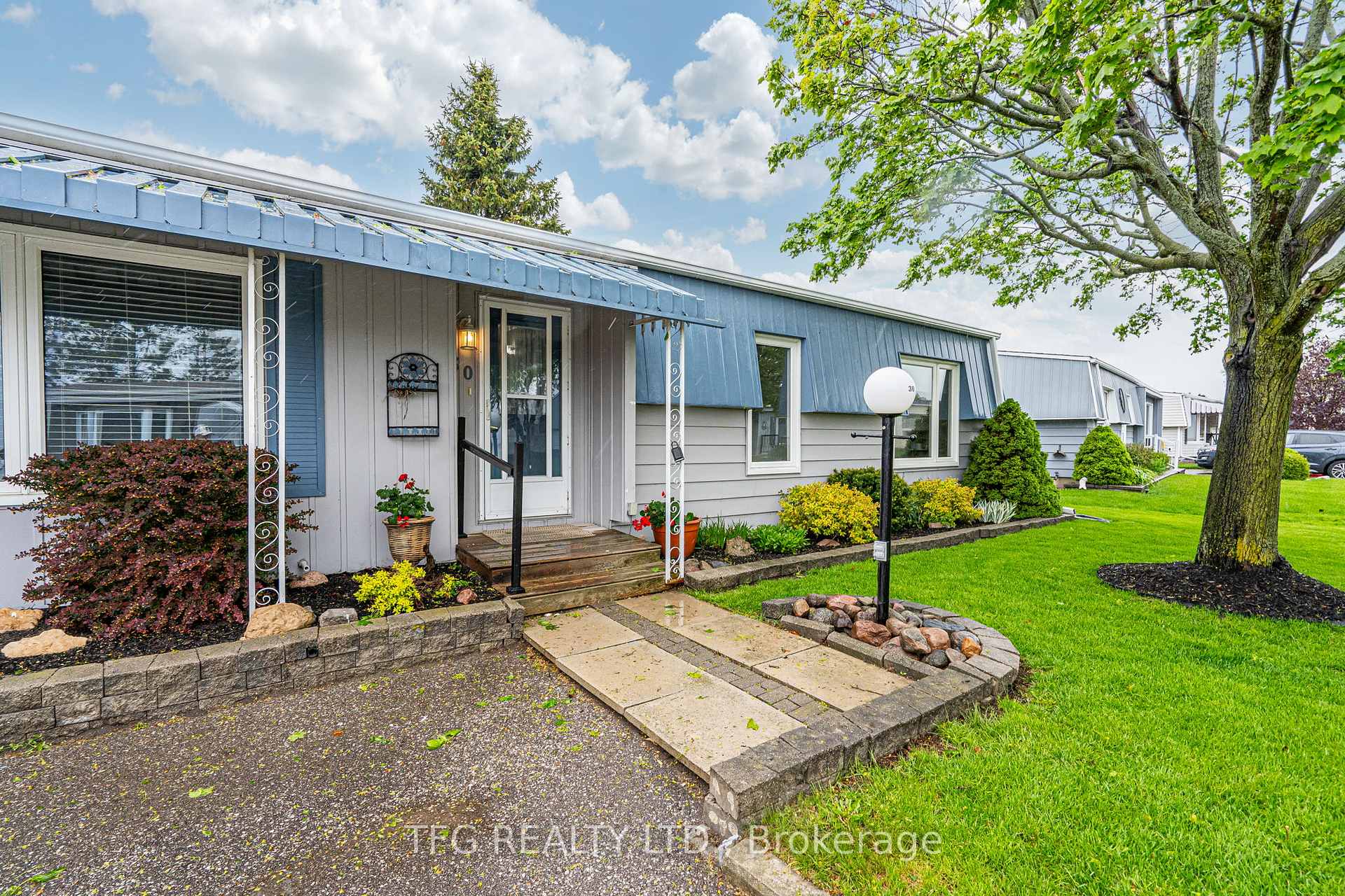 Photo 24 of 30 The Cove Road, Clarington, Newcastle — HOMEH