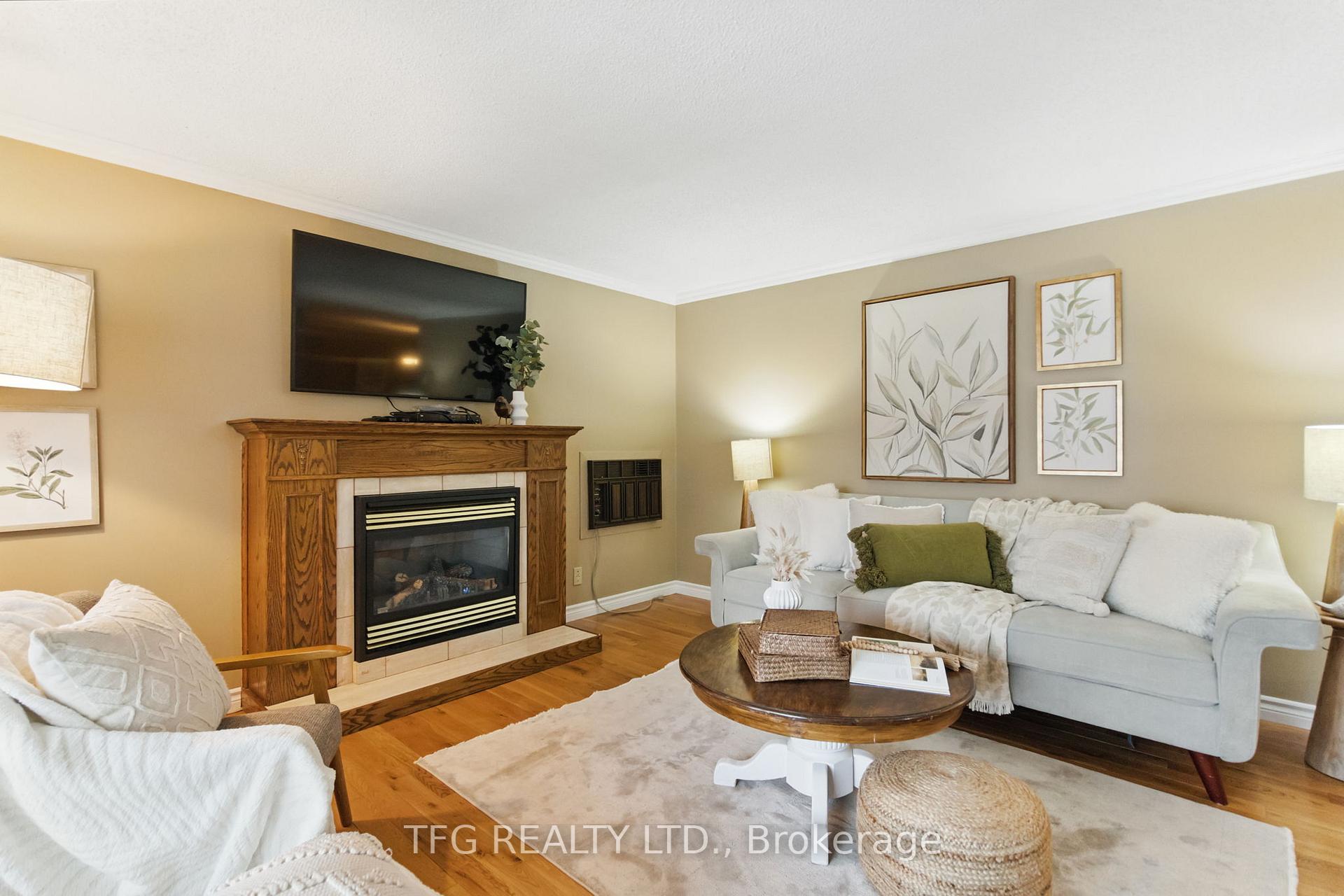 Photo 17 of 30 The Cove Road, Clarington, Newcastle — HOMEH