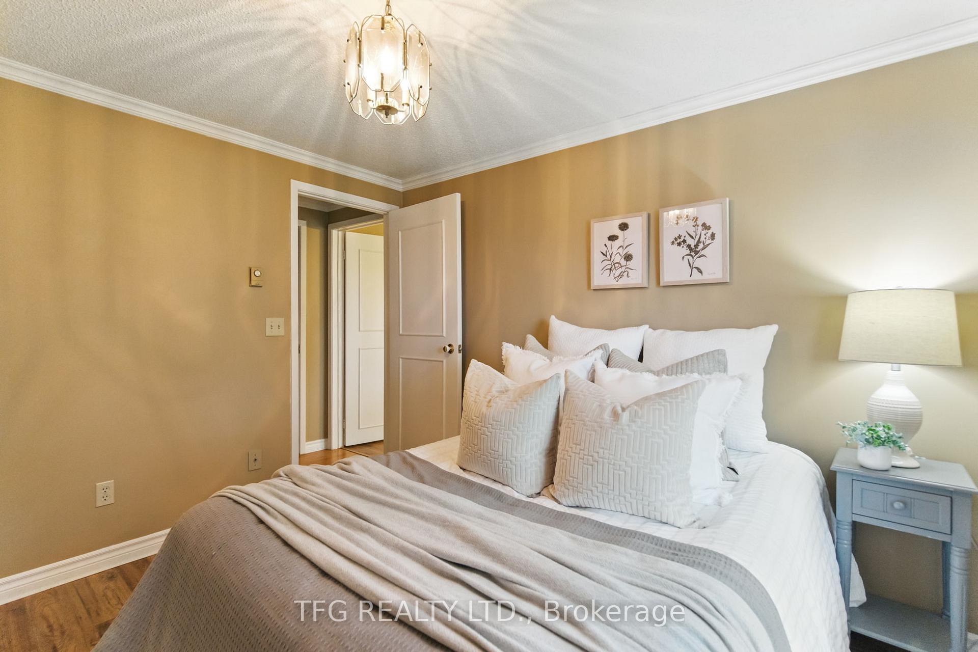 Photo 19 of 30 The Cove Road, Clarington, Newcastle — HOMEH