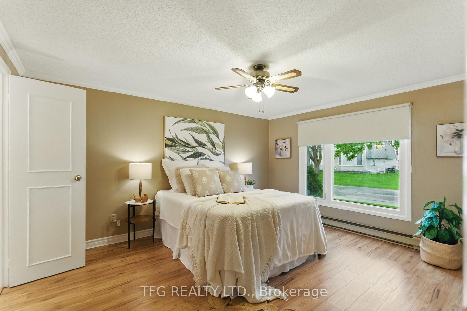Photo 25 of 30 The Cove Road, Clarington, Newcastle — HOMEH