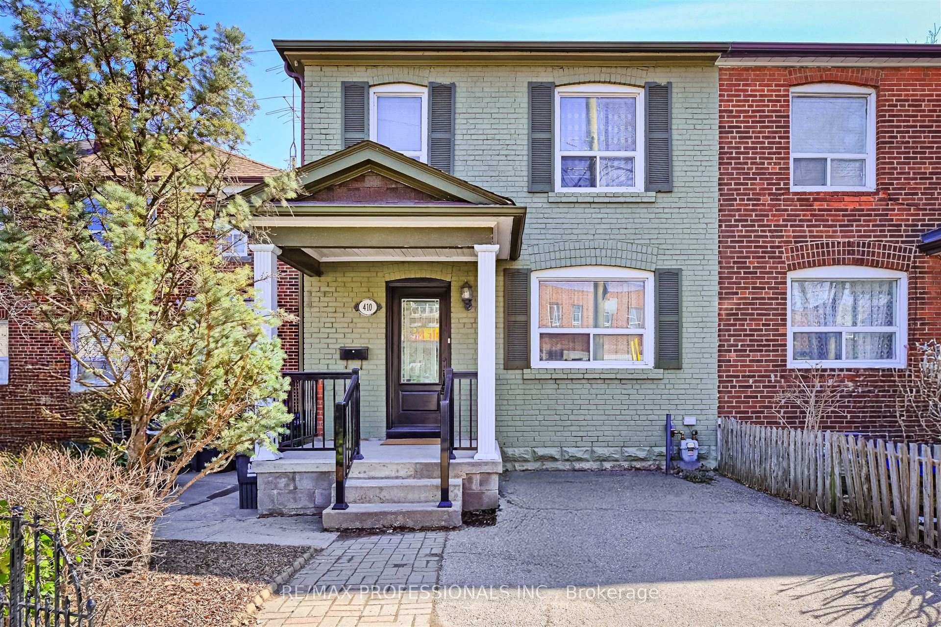 Photo 1 of 410 Vaughan Road, Toronto, Humewood-Cedarvale — HOMEH