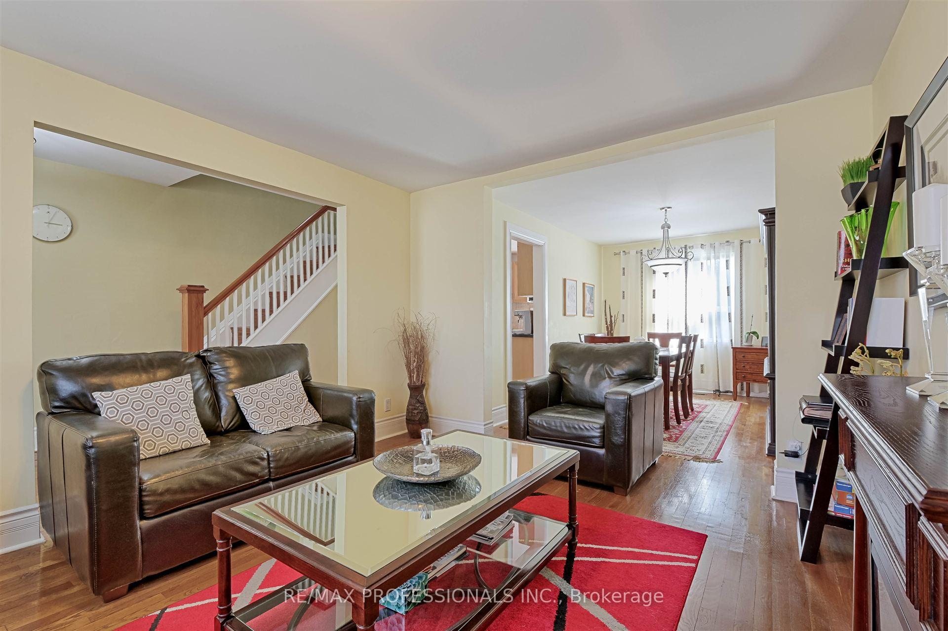 Photo 2 of 410 Vaughan Road, Toronto, Humewood-Cedarvale — HOMEH