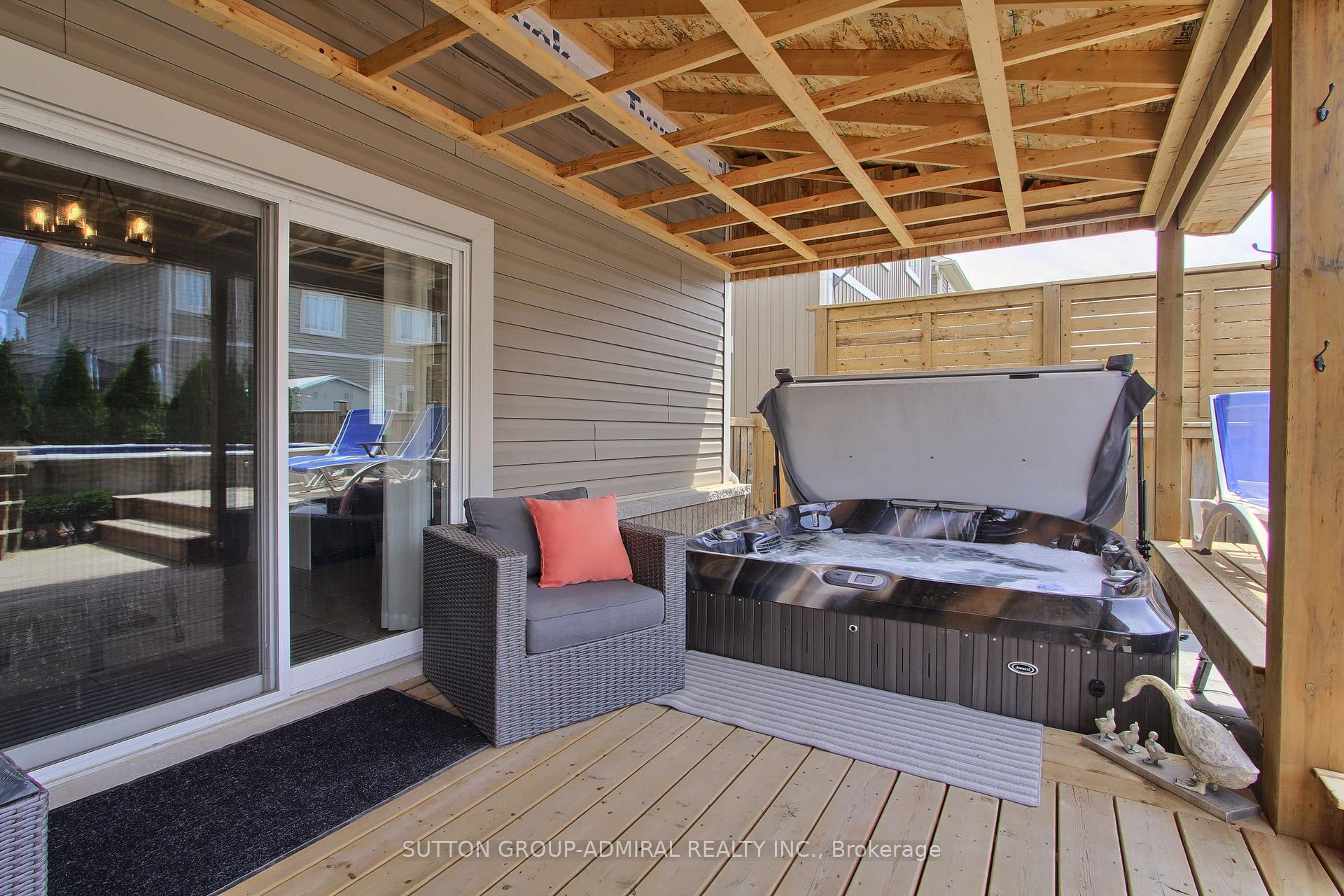 Photo 25 of 34 Milne Street, New Tecumseth, Alliston — HOMEH