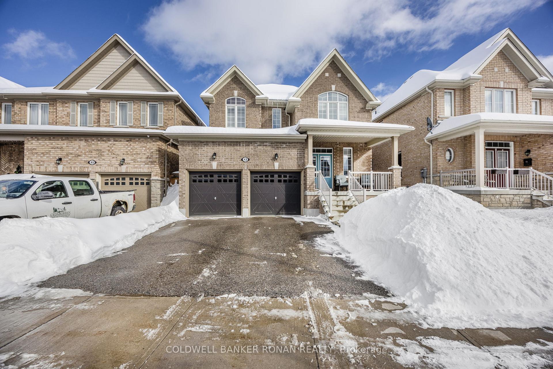 Front of 43 Sydie Lane