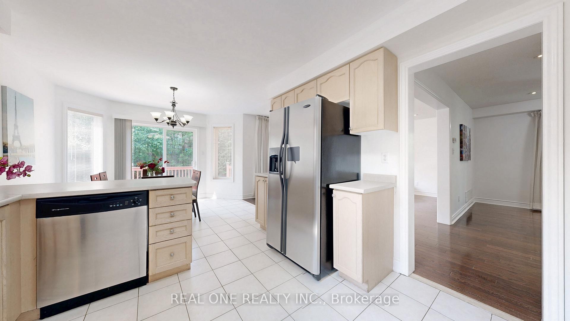 Photo 15 of 191 Helen Avenue, Markham, Village Green-South Unionville — HOMEH