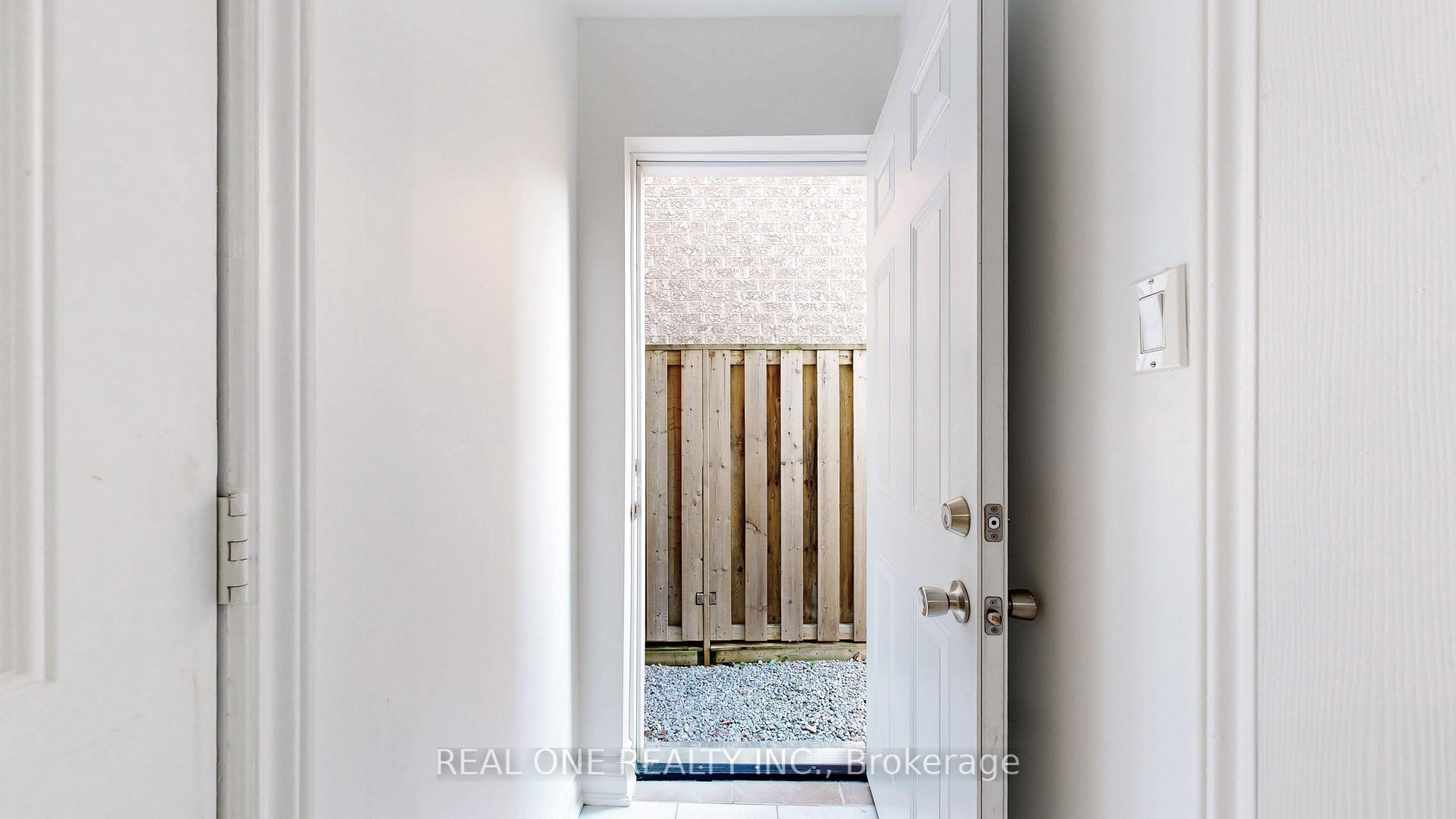 Photo 22 of 191 Helen Avenue, Markham, Village Green-South Unionville — HOMEH