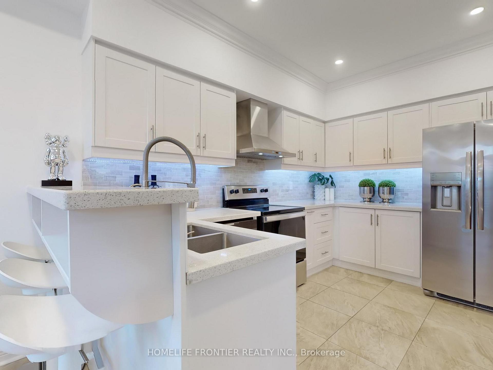 Photo 19 of 37 Dynasty Drive, Markham, Milliken Mills East — HOMEH