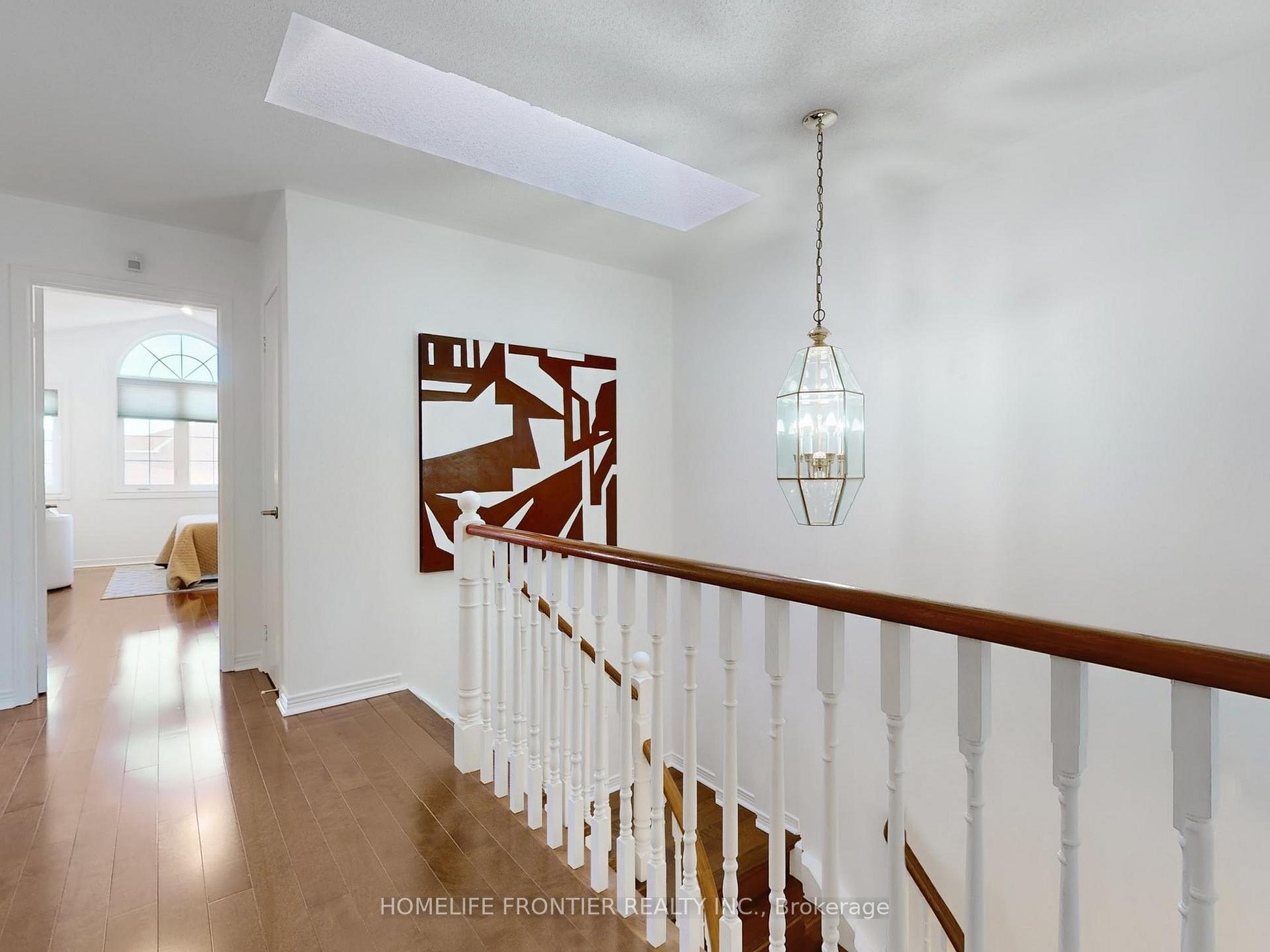 Photo 12 of 37 Dynasty Drive, Markham, Milliken Mills East — HOMEH