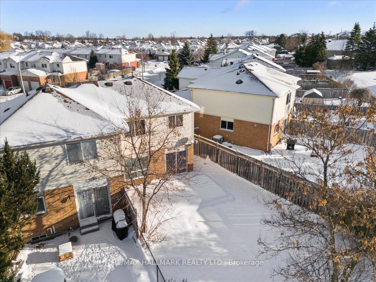 Photo 13 of 128 Pickett Crescent, Barrie, Painswick North — HOMEH
