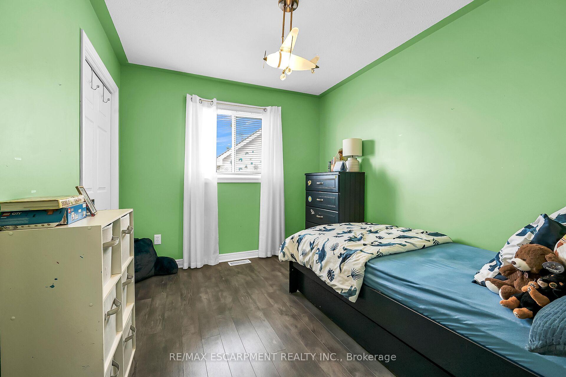 Photo 24 of 5 Donna Drive, Haldimand — HOMEH