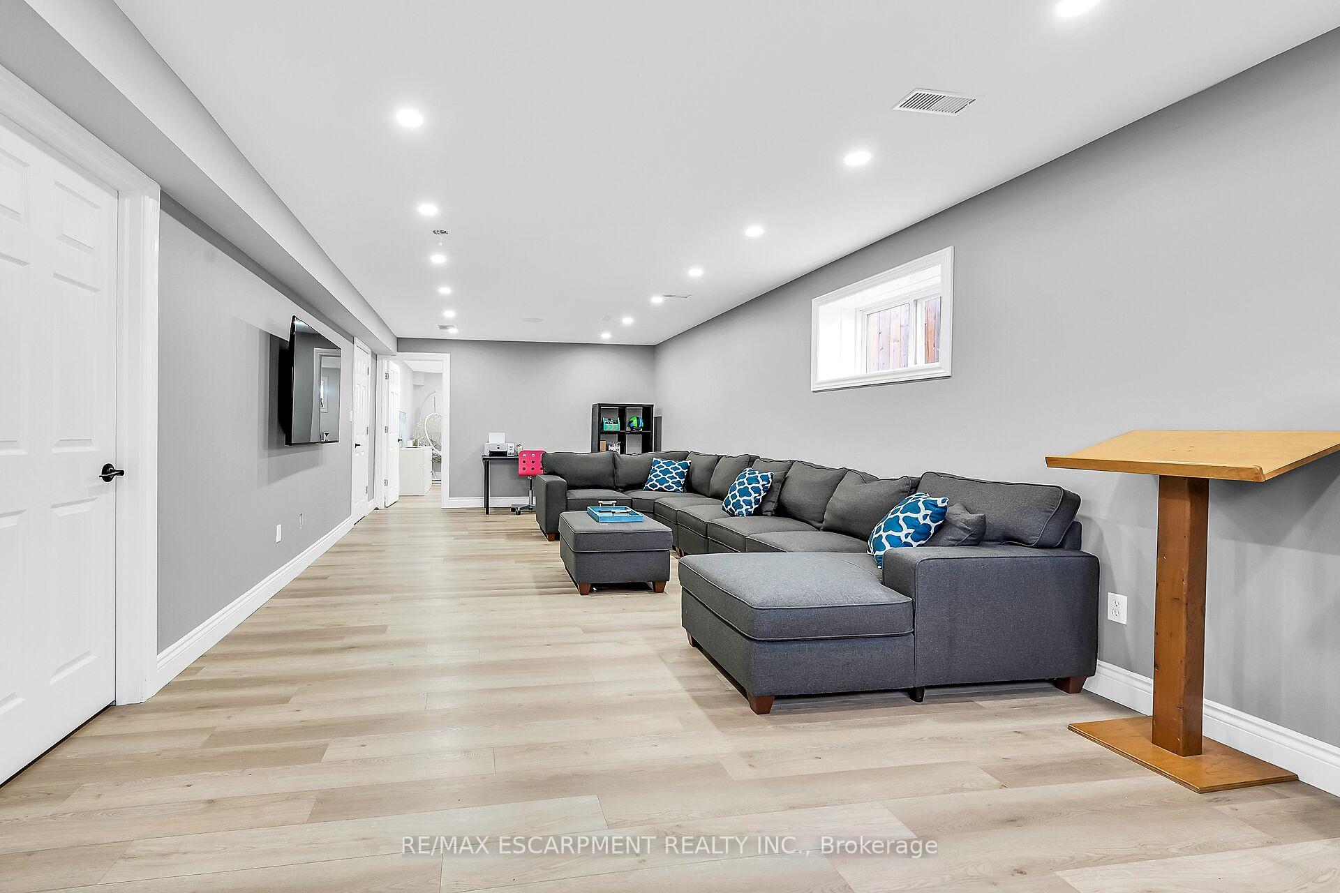 Photo 20 of 5 Donna Drive, Haldimand — HOMEH