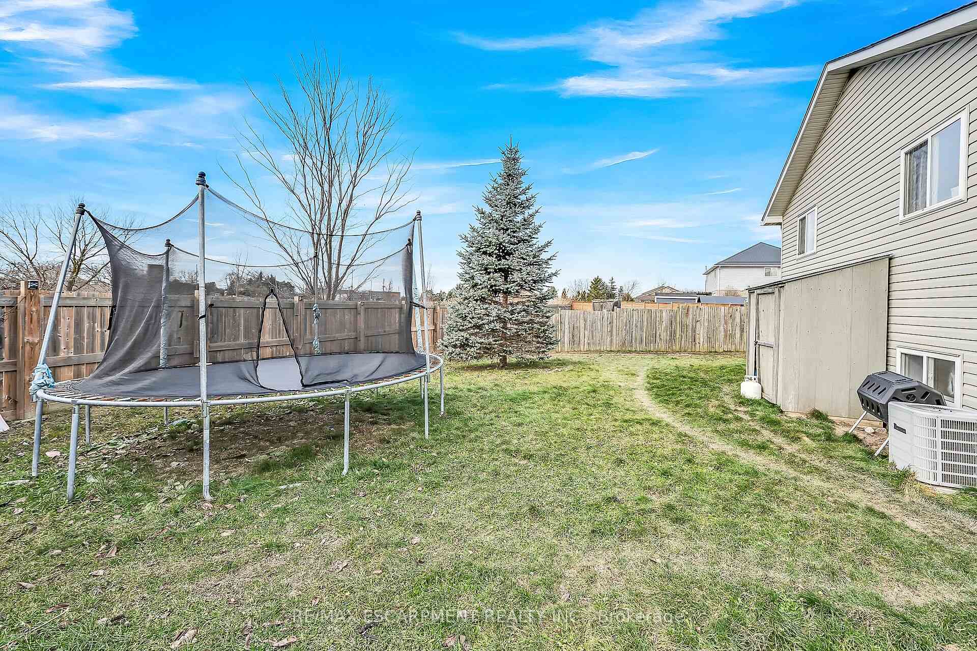 Photo 45 of 5 Donna Drive, Haldimand — HOMEH