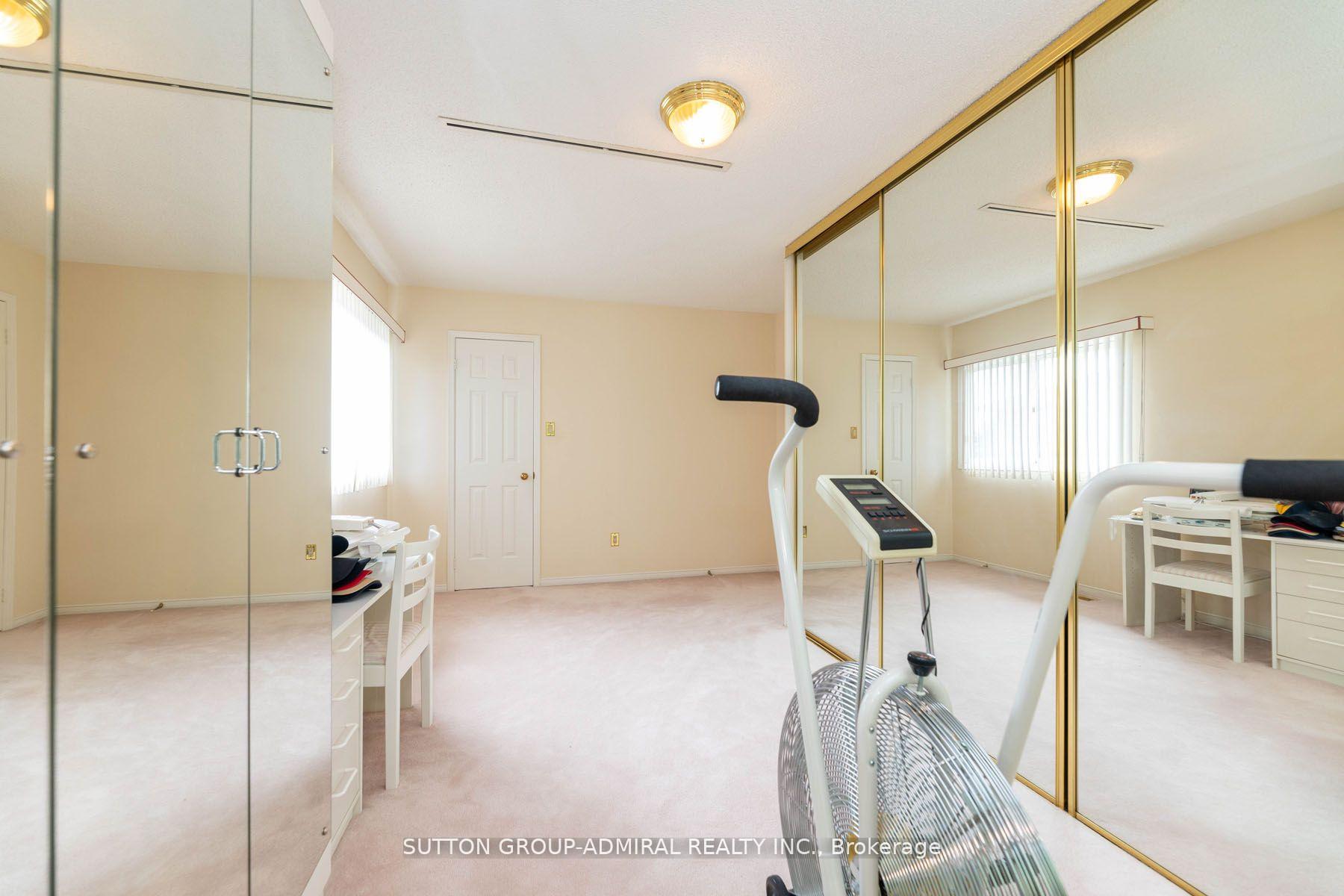Photo 24 of 66 Congress Court, Markham, Aileen-Willowbrook — HOMEH