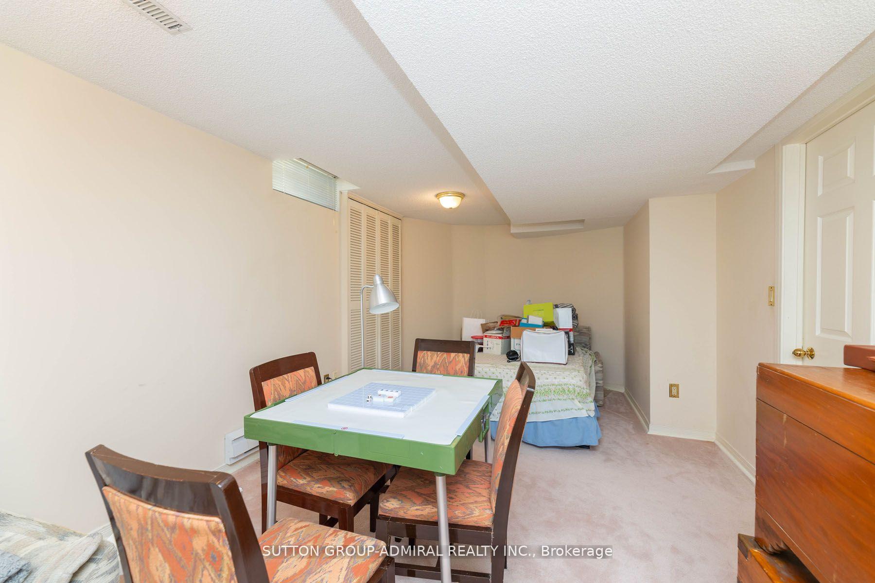 Photo 28 of 66 Congress Court, Markham, Aileen-Willowbrook — HOMEH