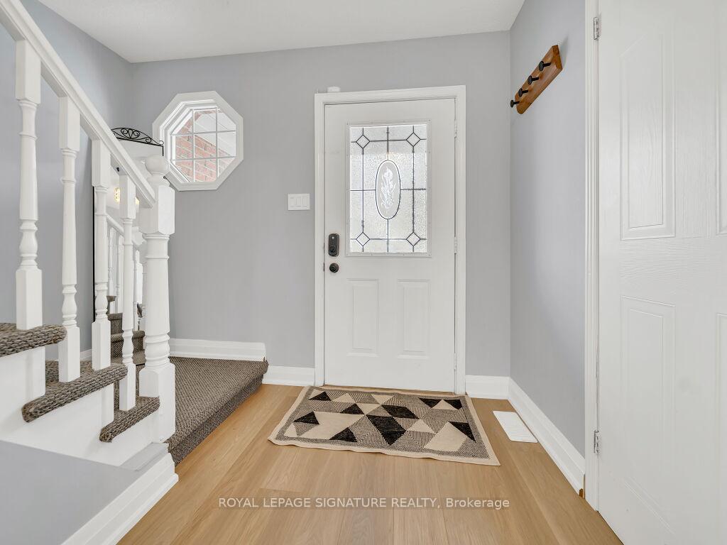 Photo 6 of 34 Windflower Drive, Kitchener — HOMEH