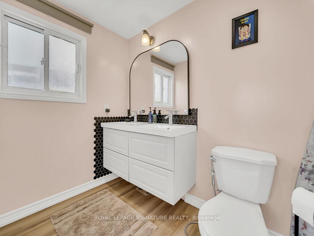 Photo 19 of 34 Windflower Drive, Kitchener — HOMEH