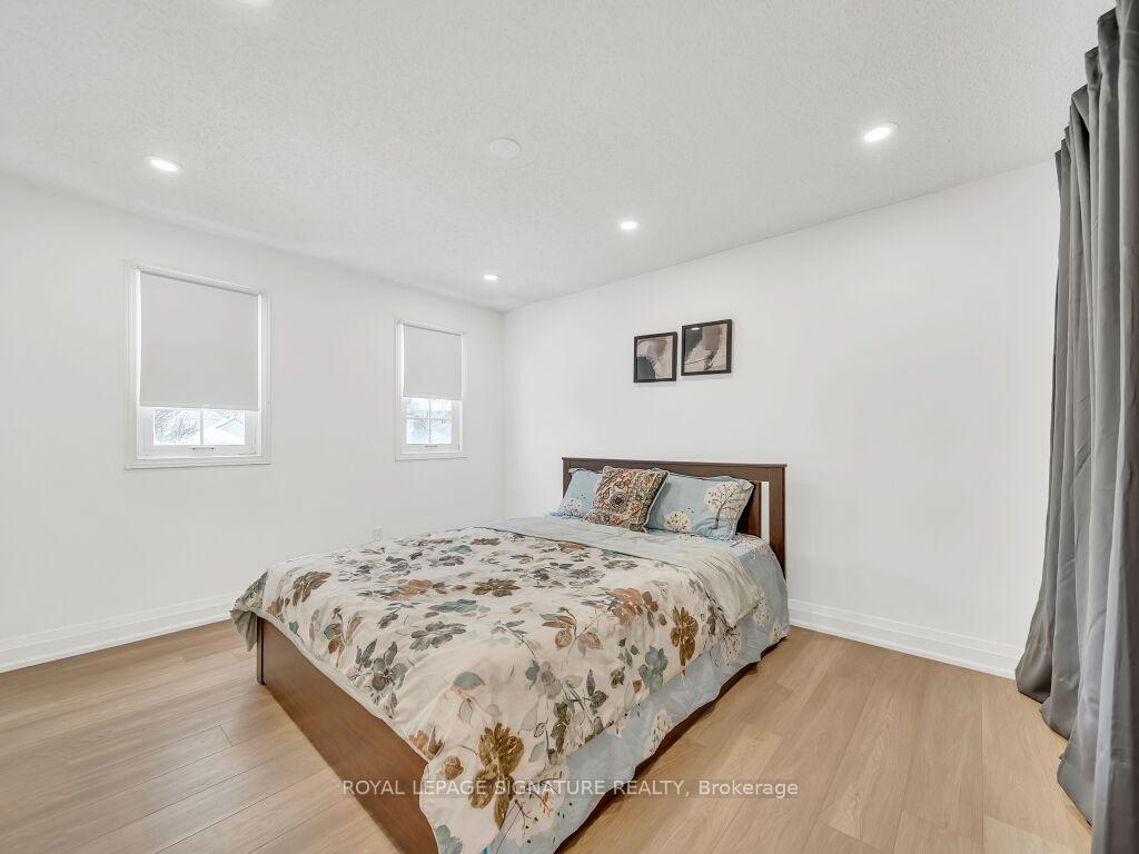 Photo 17 of 34 Windflower Drive, Kitchener — HOMEH