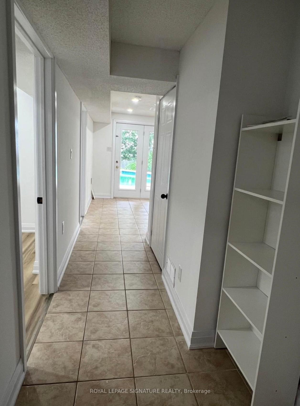 Photo 24 of 34 Windflower Drive, Kitchener — HOMEH