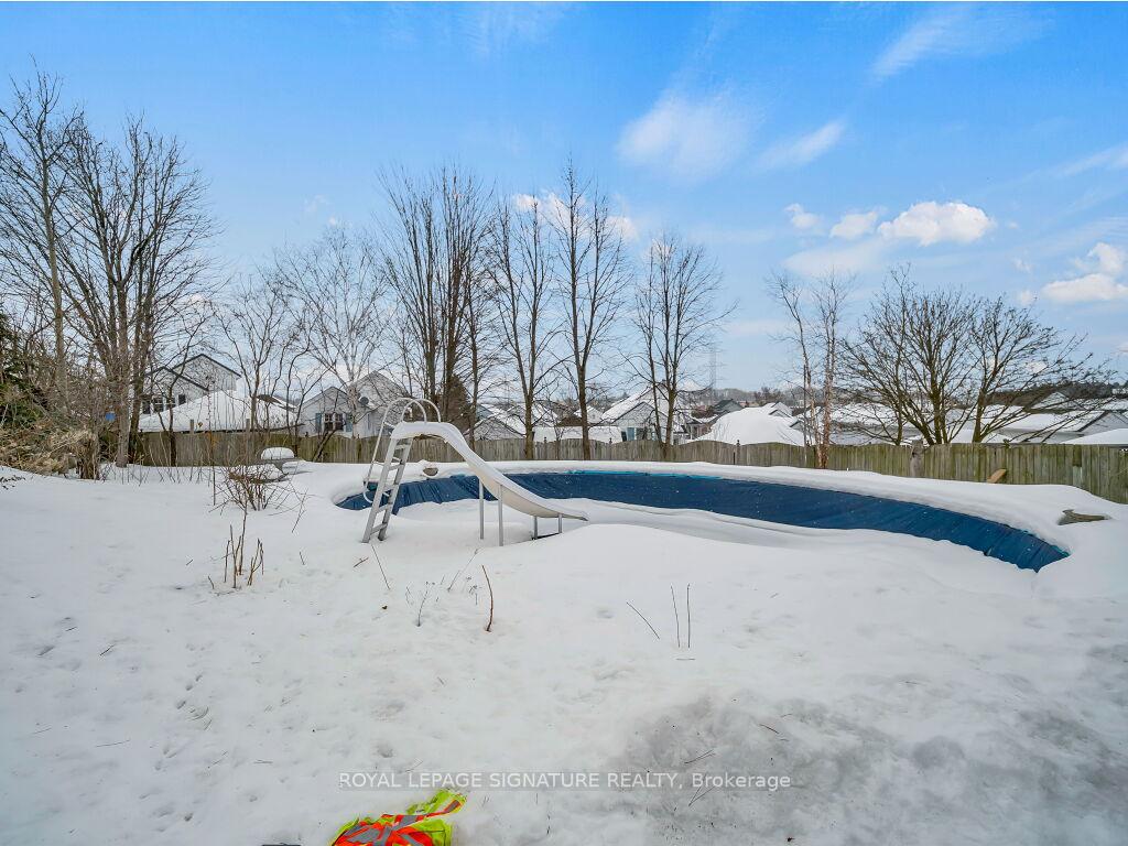 Photo 29 of 34 Windflower Drive, Kitchener — HOMEH
