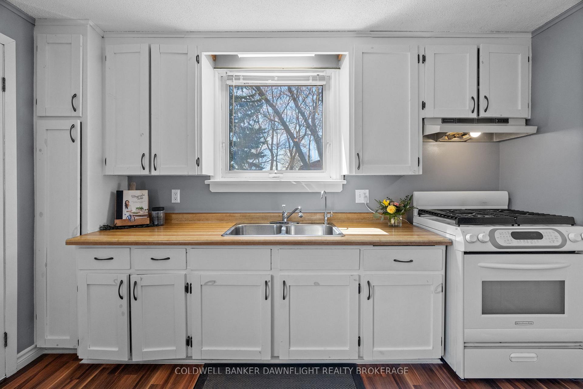 Photo 9 of 109 William Street, South Huron, Exeter — HOMEH