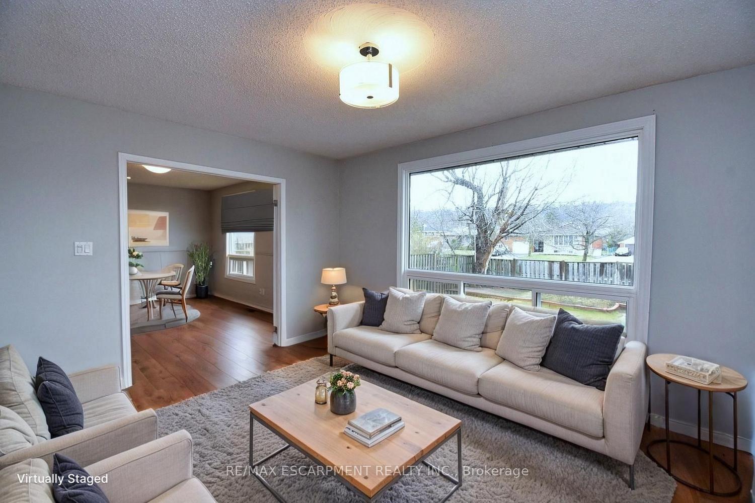 Photo 14 of 666 Cochrane Road, Hamilton, Glenview — HOMEH