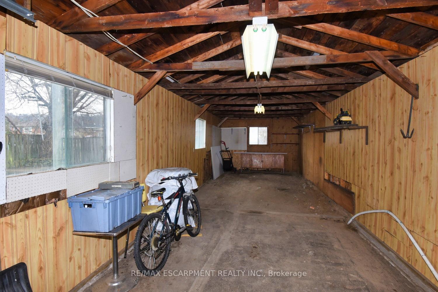 Photo 44 of 666 Cochrane Road, Hamilton, Glenview — HOMEH