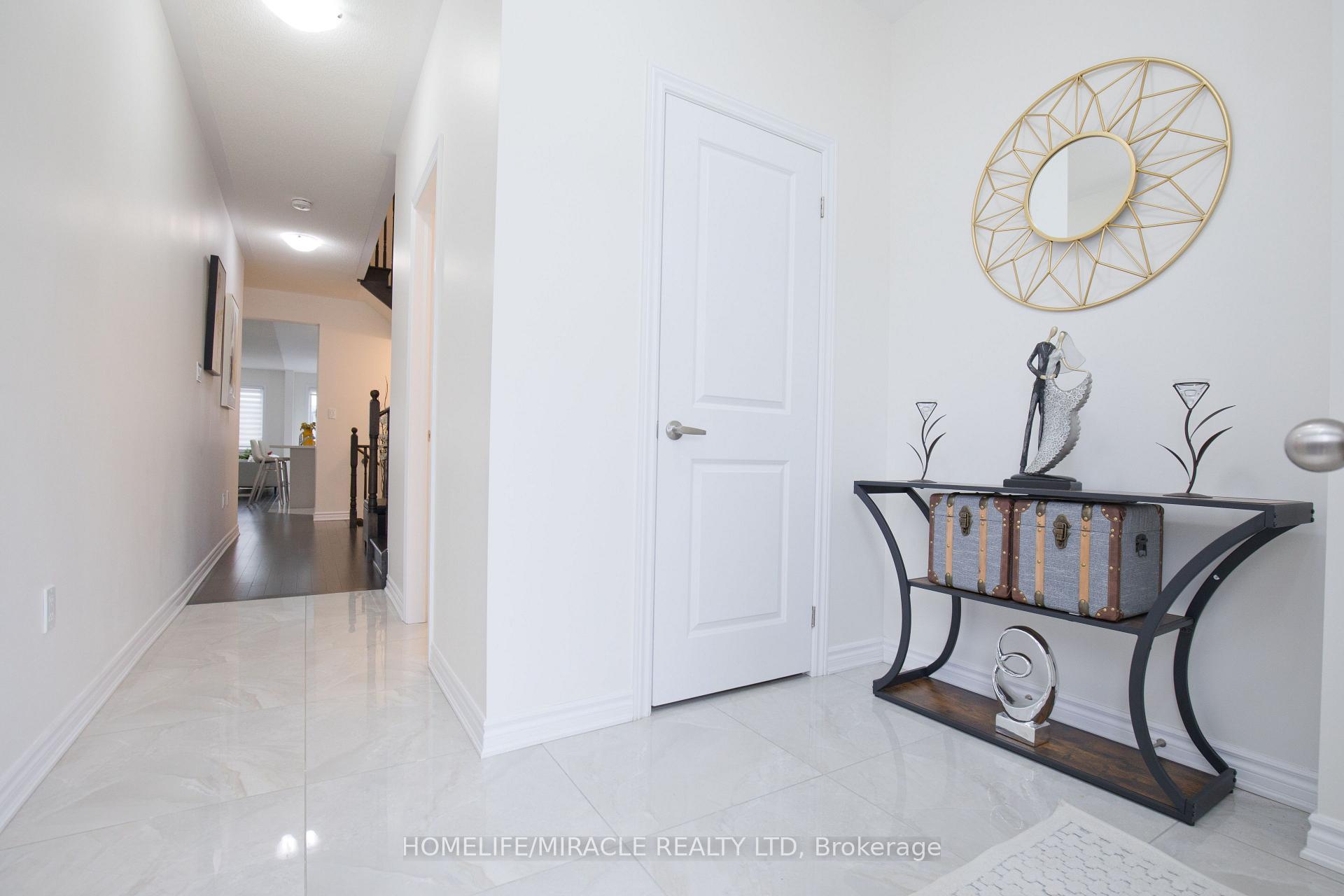 Photo 3 of 13 Spinland Street, Caledon, Rural Caledon — HOMEH