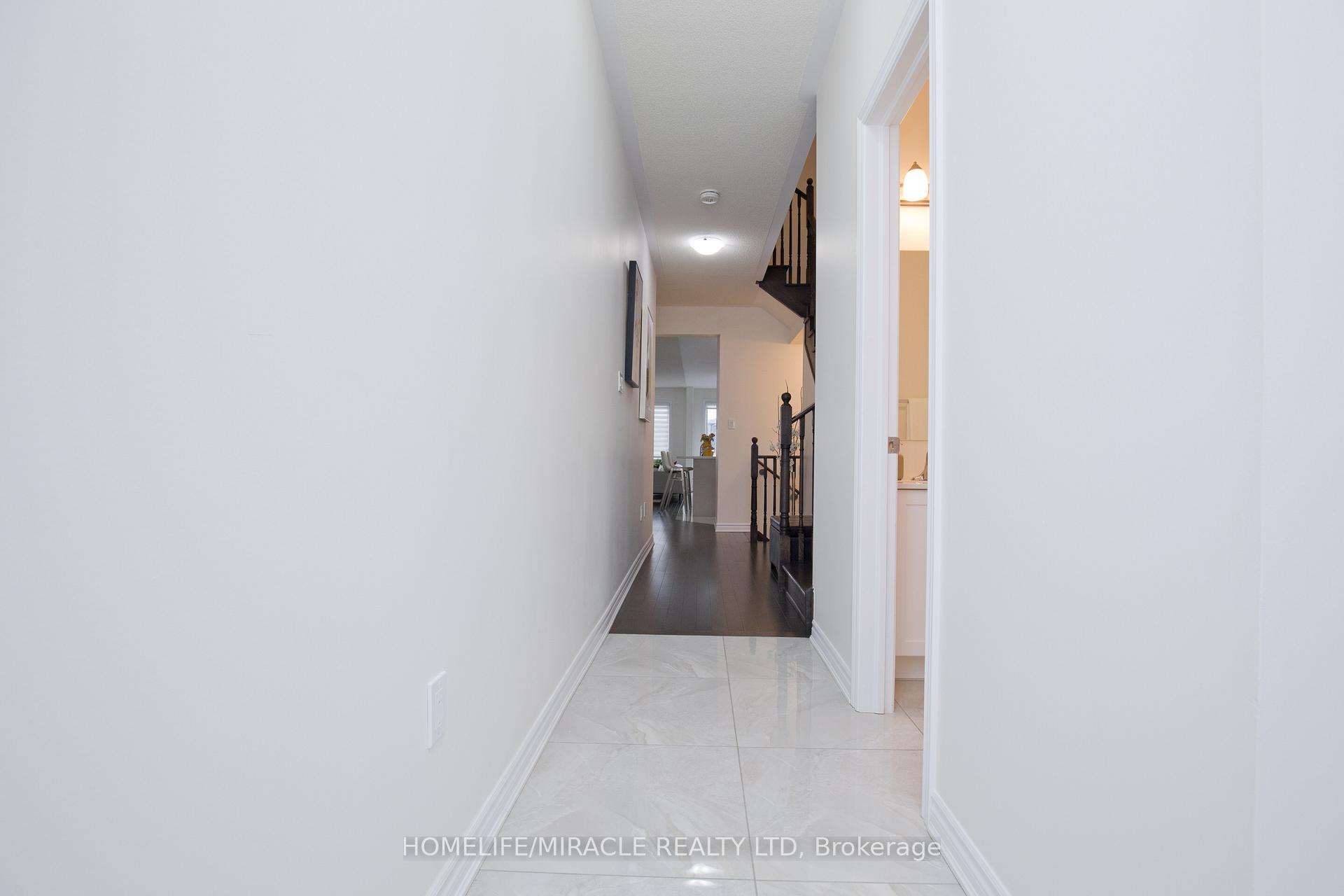 Photo 4 of 13 Spinland Street, Caledon, Rural Caledon — HOMEH