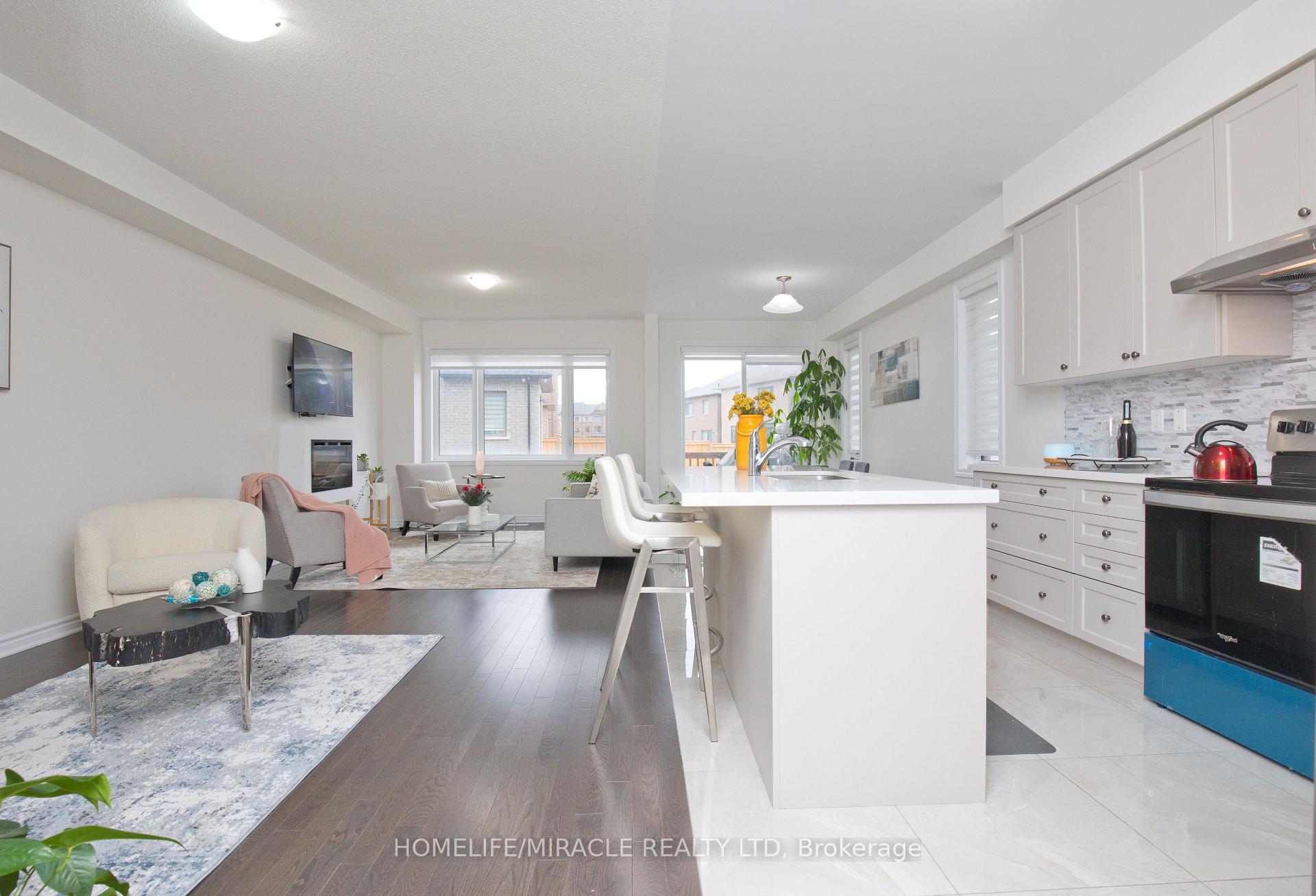 Photo 10 of 13 Spinland Street, Caledon, Rural Caledon — HOMEH