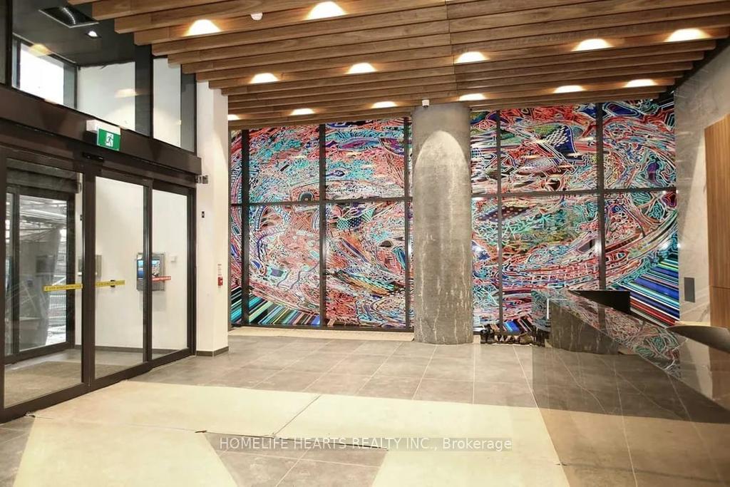Photo 2 of Unit 205, 161 Roehampton Avenue, Toronto, Mount Pleasant West — HOMEH